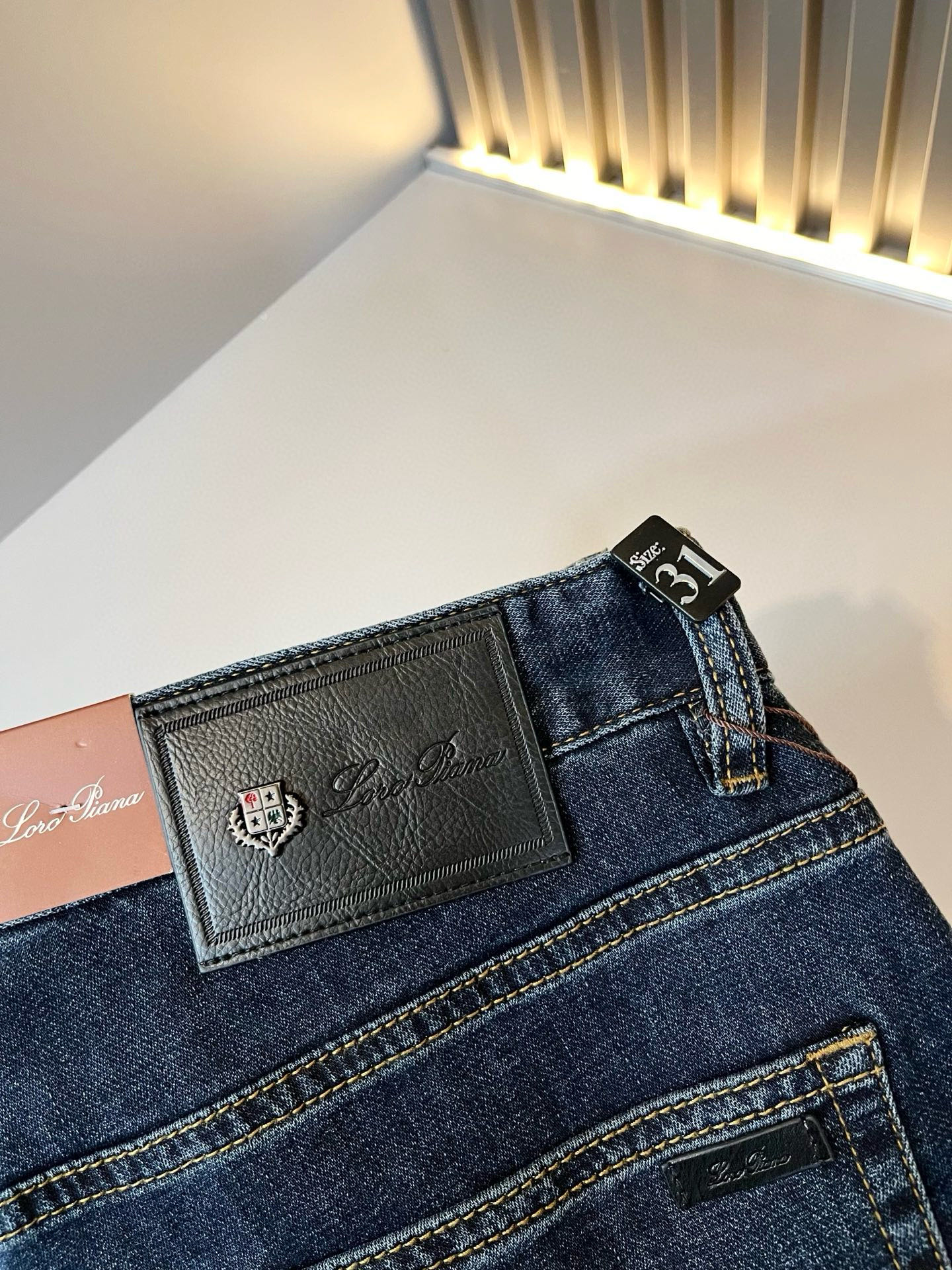 Loro Piana诺悠翩雅 2025秋冬新品男士时装款高端休闲裤，香港洋行渠道货，日本原厂出品，纯血统