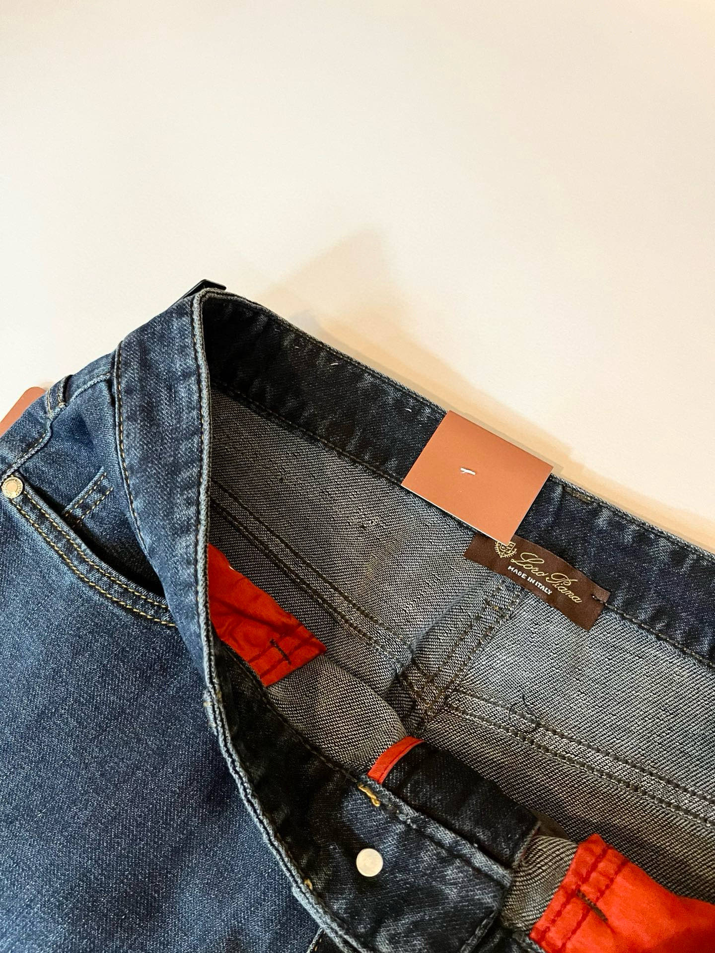 Loro Piana诺悠翩雅 2025秋冬新品男士时装款高端休闲裤，香港洋行渠道货，日本原厂出品，纯血统