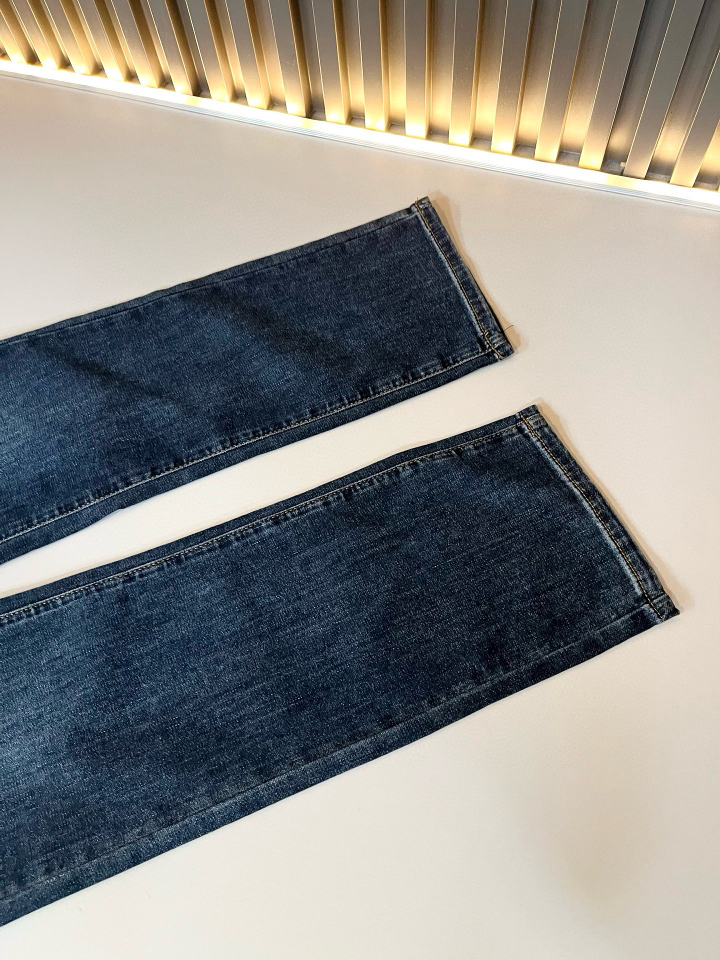 Loro Piana诺悠翩雅 2025秋冬新品男士时装款高端休闲裤，香港洋行渠道货，日本原厂出品，纯血统