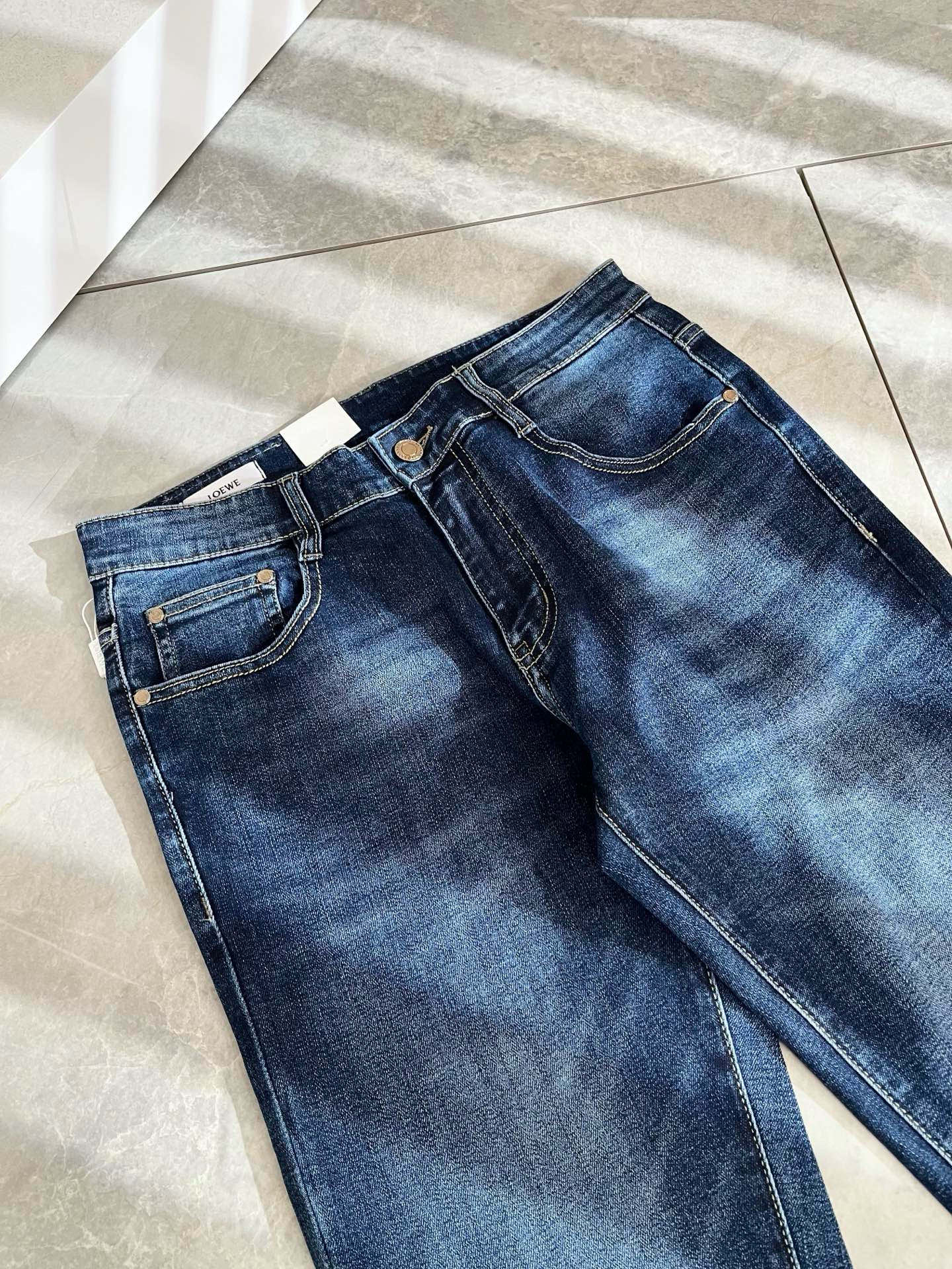 LO*WE/罗*威2025秋冬新品男士时装款高端休闲裤，香港洋行渠道货，日本原厂出品，纯血统品质，完美延