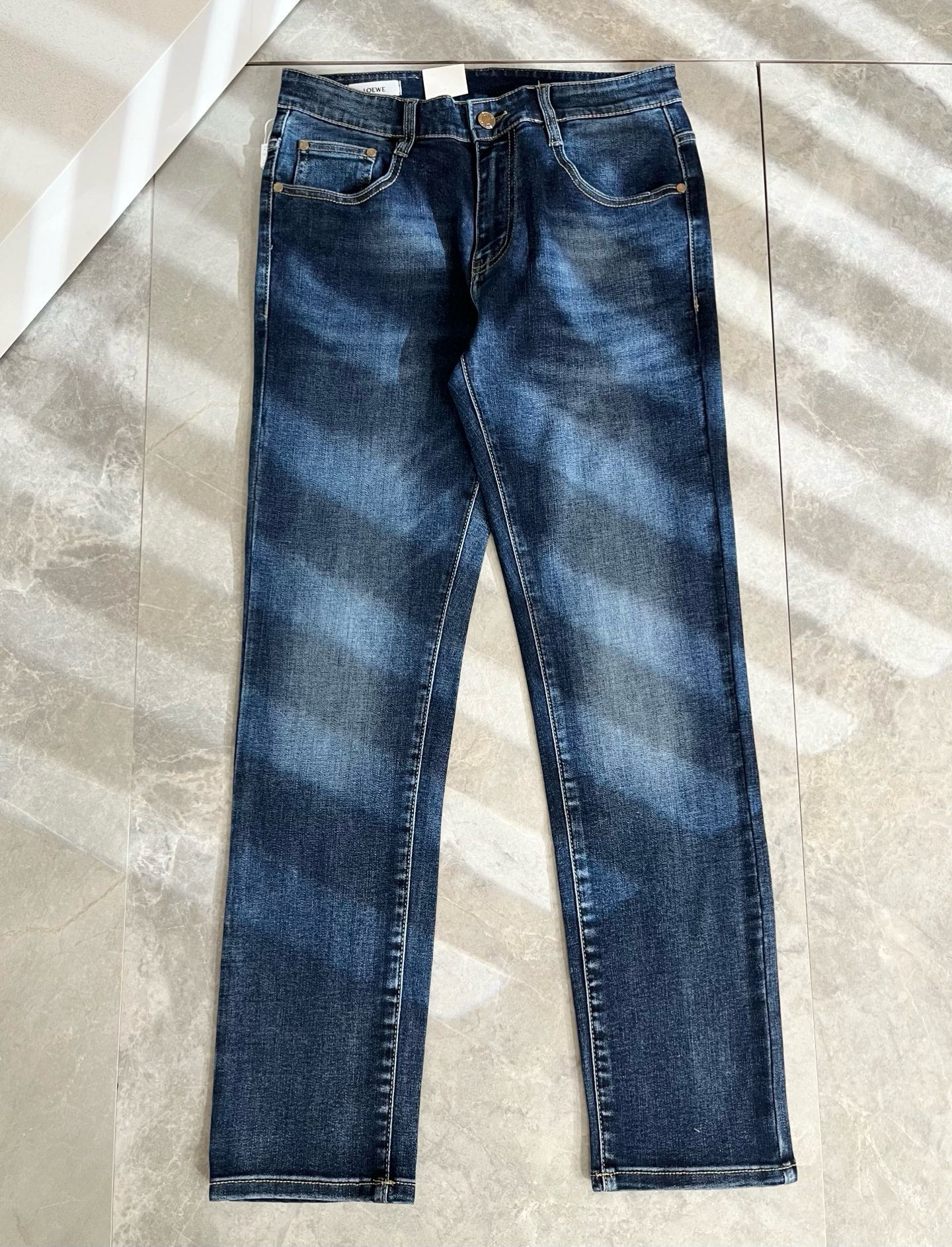 LO*WE/罗*威2025秋冬新品男士时装款高端休闲裤，香港洋行渠道货，日本原厂出品，纯血统品质，完美延