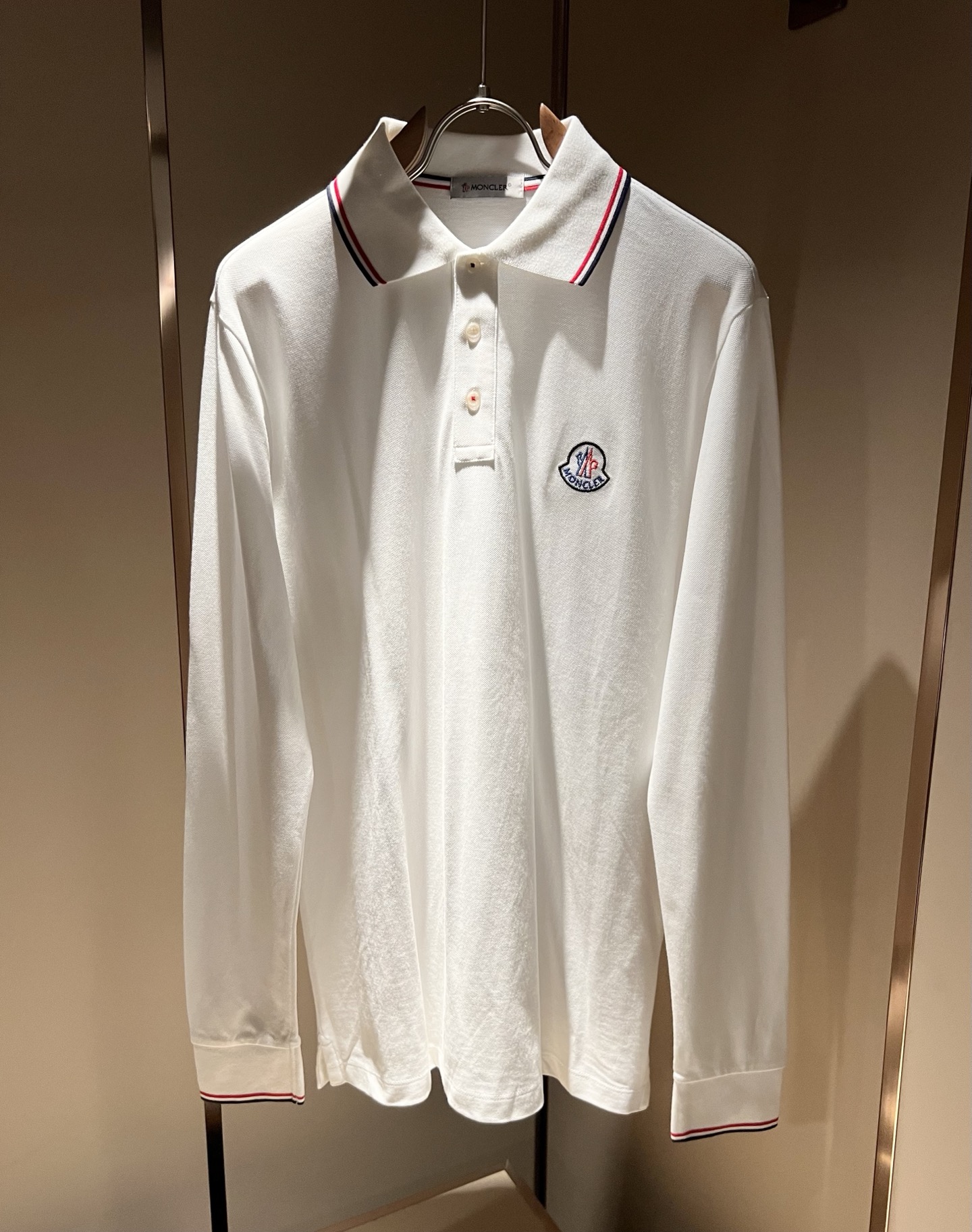 MON蒙**口2025秋冬新款男士原单男士短袖POLO衫，贸易公司货，官网同步发售！此类型的基础单品是每