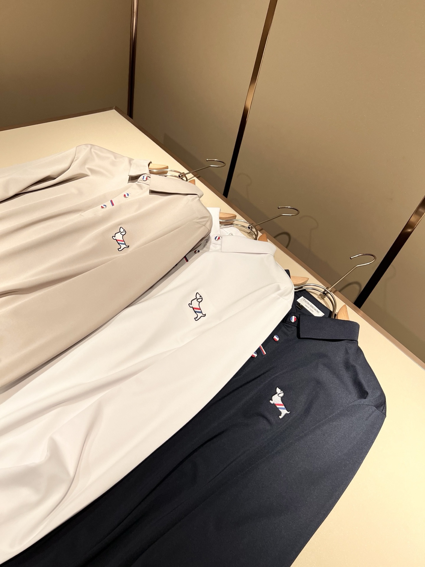 ThomBrow*e汤姆*朗 ~2025秋冬新品！官网同步有售，休闲经典Polo衫，独特设计魅力，非常高