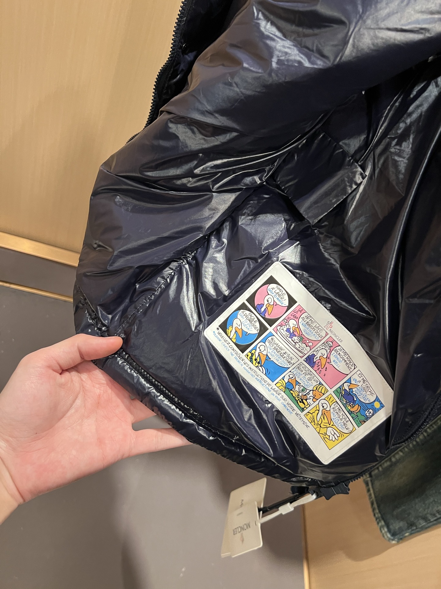 Mon*ler蒙口 2025秋冬新款男女同款👫羽绒马甲夹克 ！年度的压轴款登场...匠心技艺于一身的经典