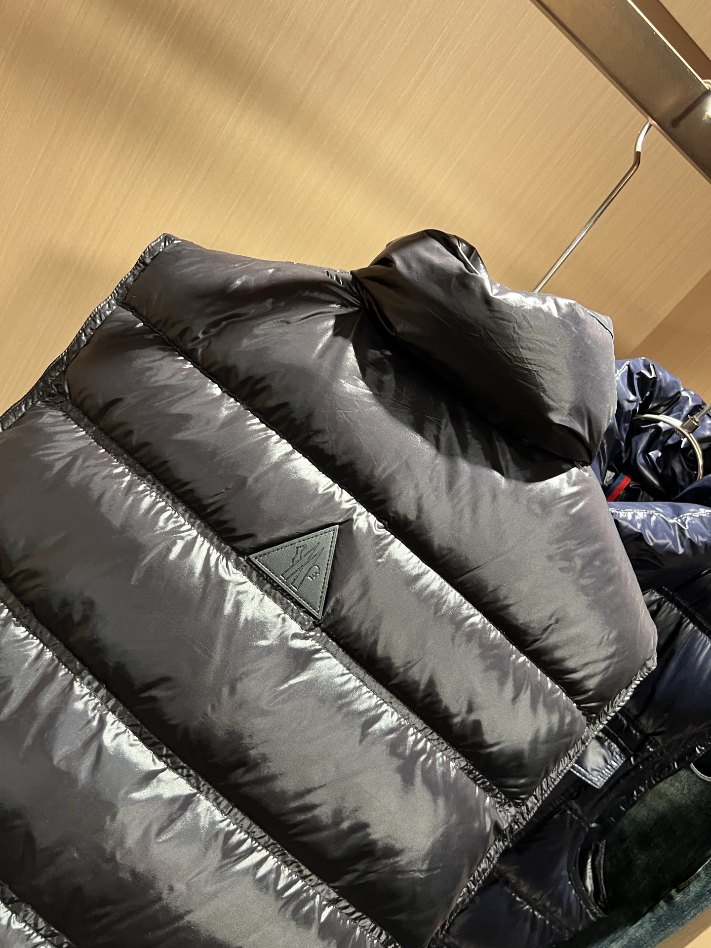 Mon*ler蒙口 2025秋冬新款男女同款👫羽绒马甲夹克 ！年度的压轴款登场...匠心技艺于一身的经典