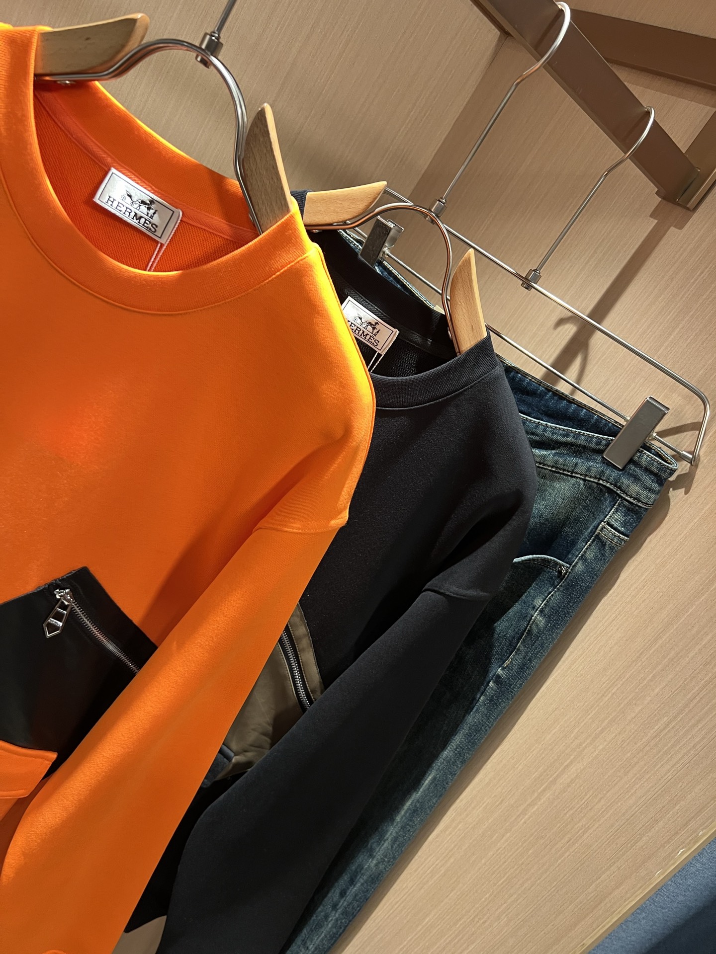 Her*mes爱*仕2025秋冬新款男女同款👫卫衣，全新升级百搭基础款，低调奢华，品格之选！甄选优质精选