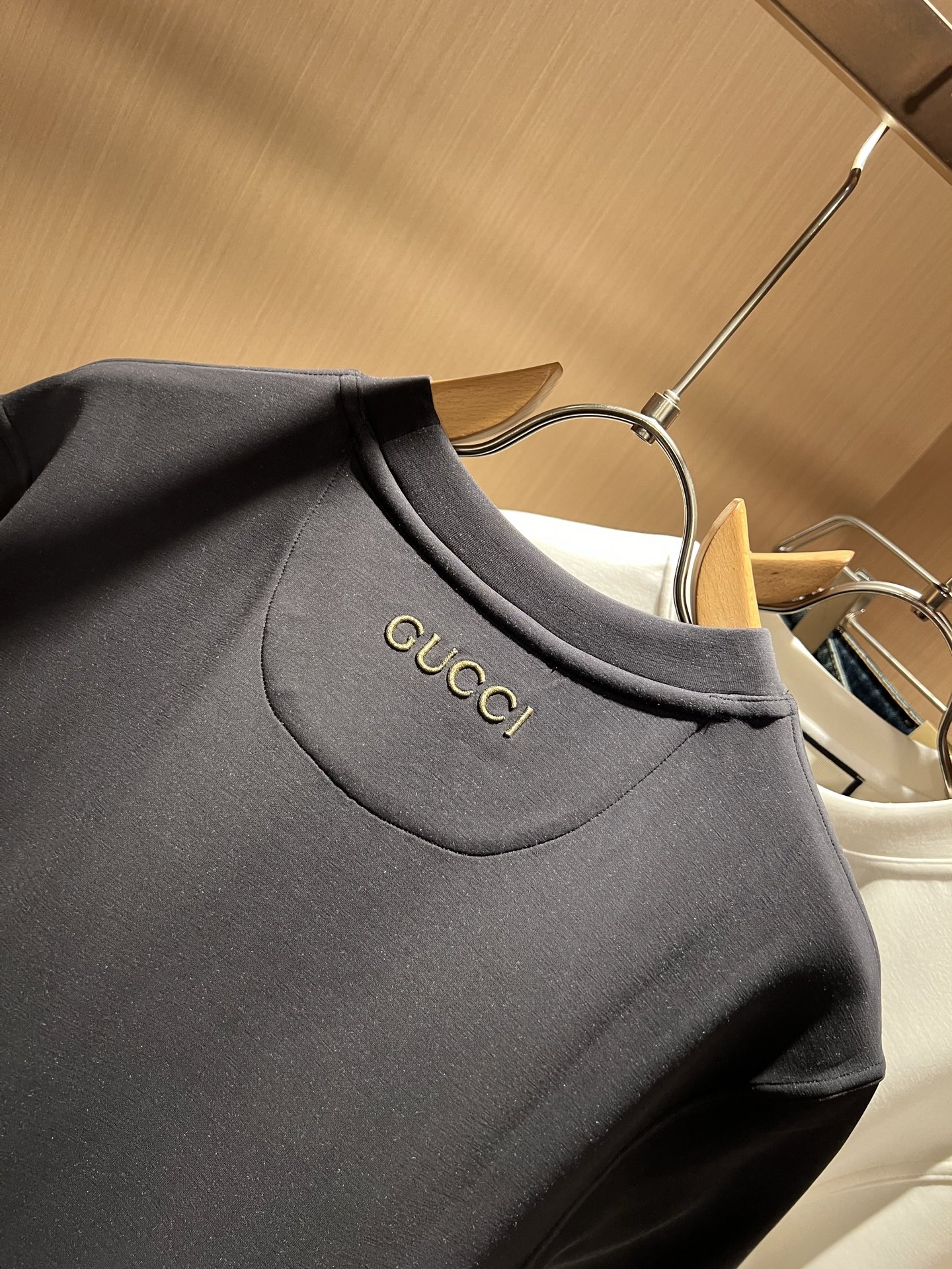 Gucc*古家 2025秋冬系列基础圆领短袖打底，男女同情侣款👫休闲宽松棉质圆领短袖T恤衫！贸易公司渠道