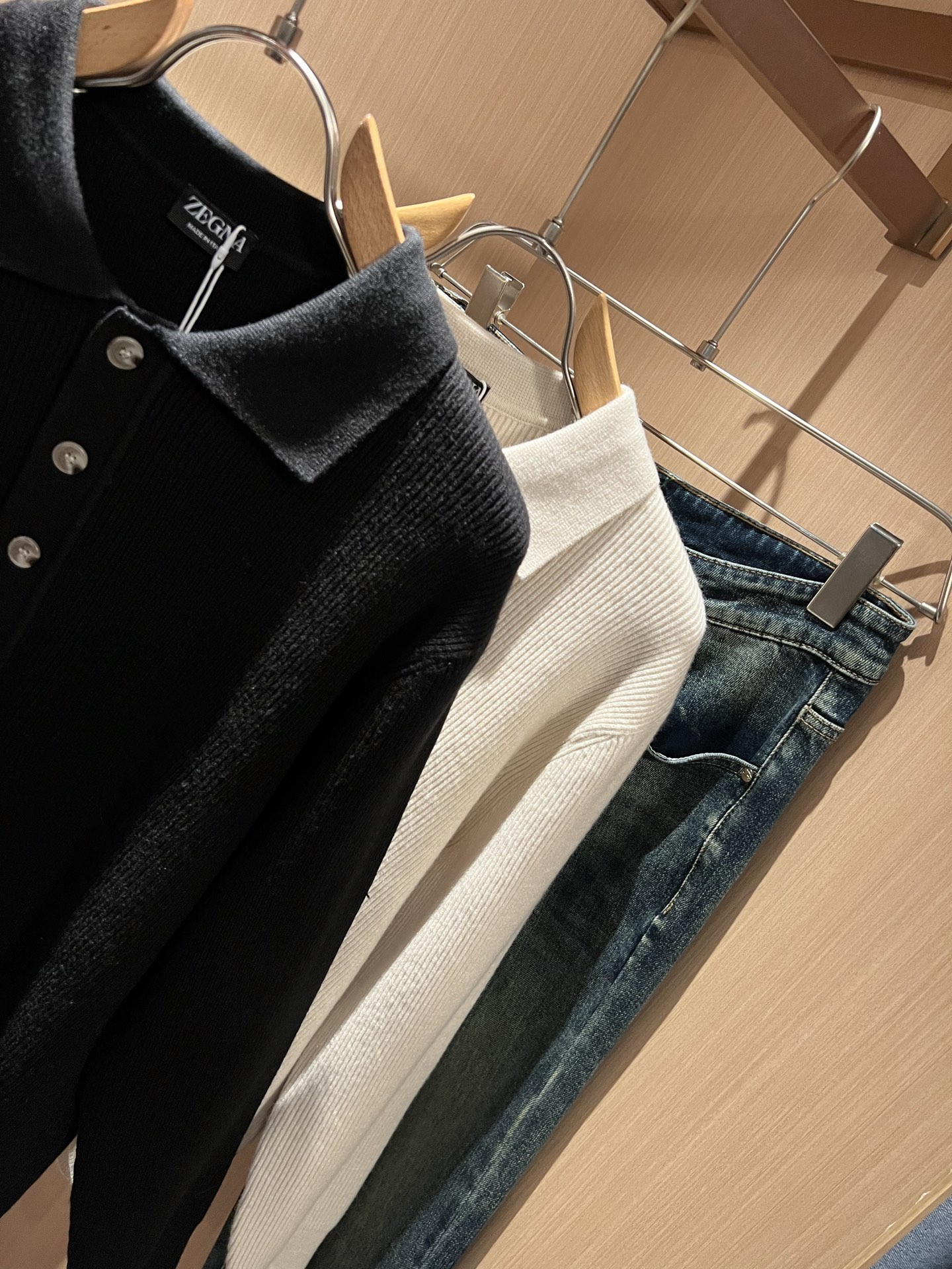 Ermenegildo Zeg*a杰*亚 2025秋冬新品男士休闲针织羊毛衫，外贸公司订单！是杰尼亚经典