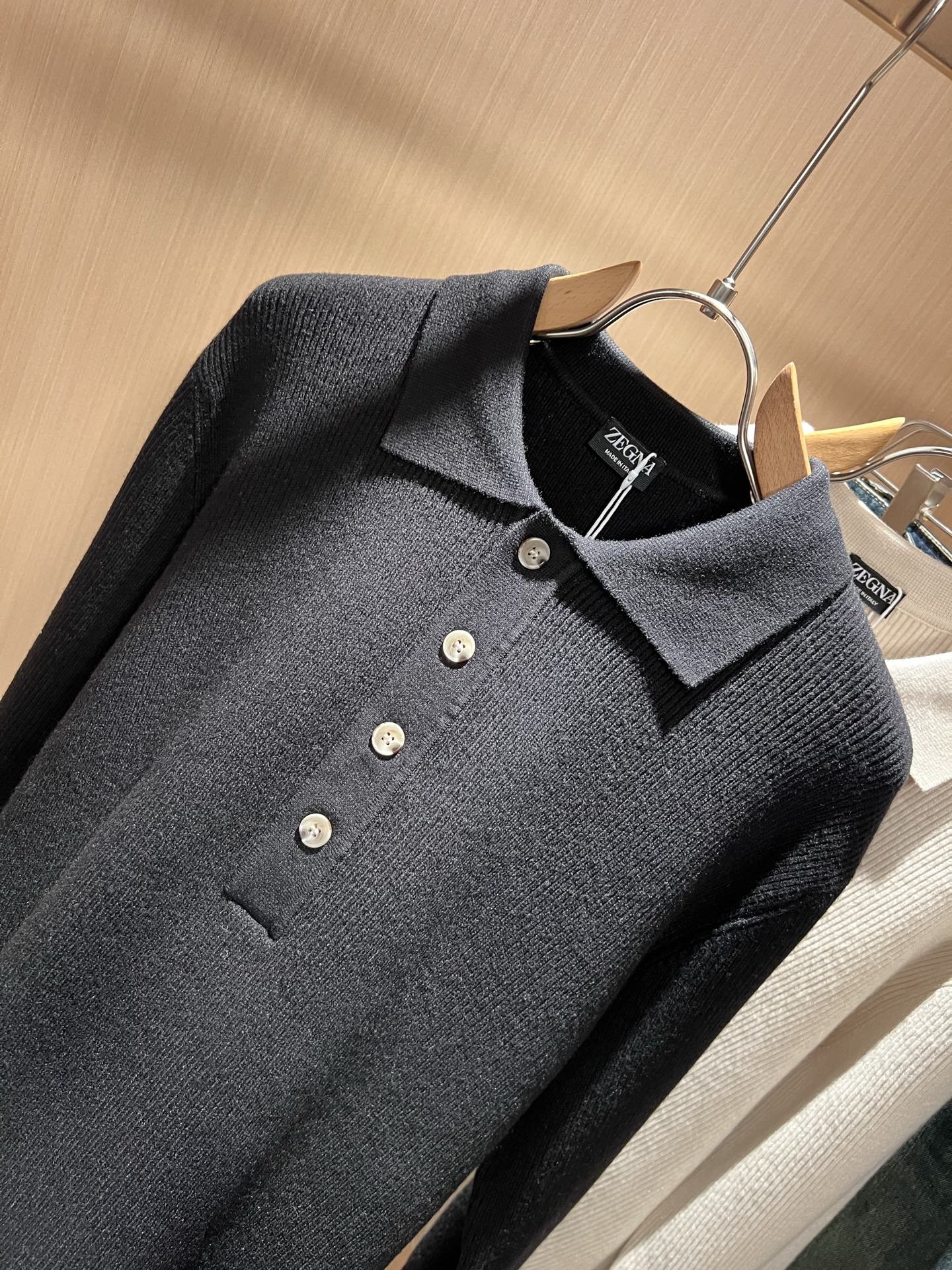 Ermenegildo Zeg*a杰*亚 2025秋冬新品男士休闲针织羊毛衫，外贸公司订单！是杰尼亚经典