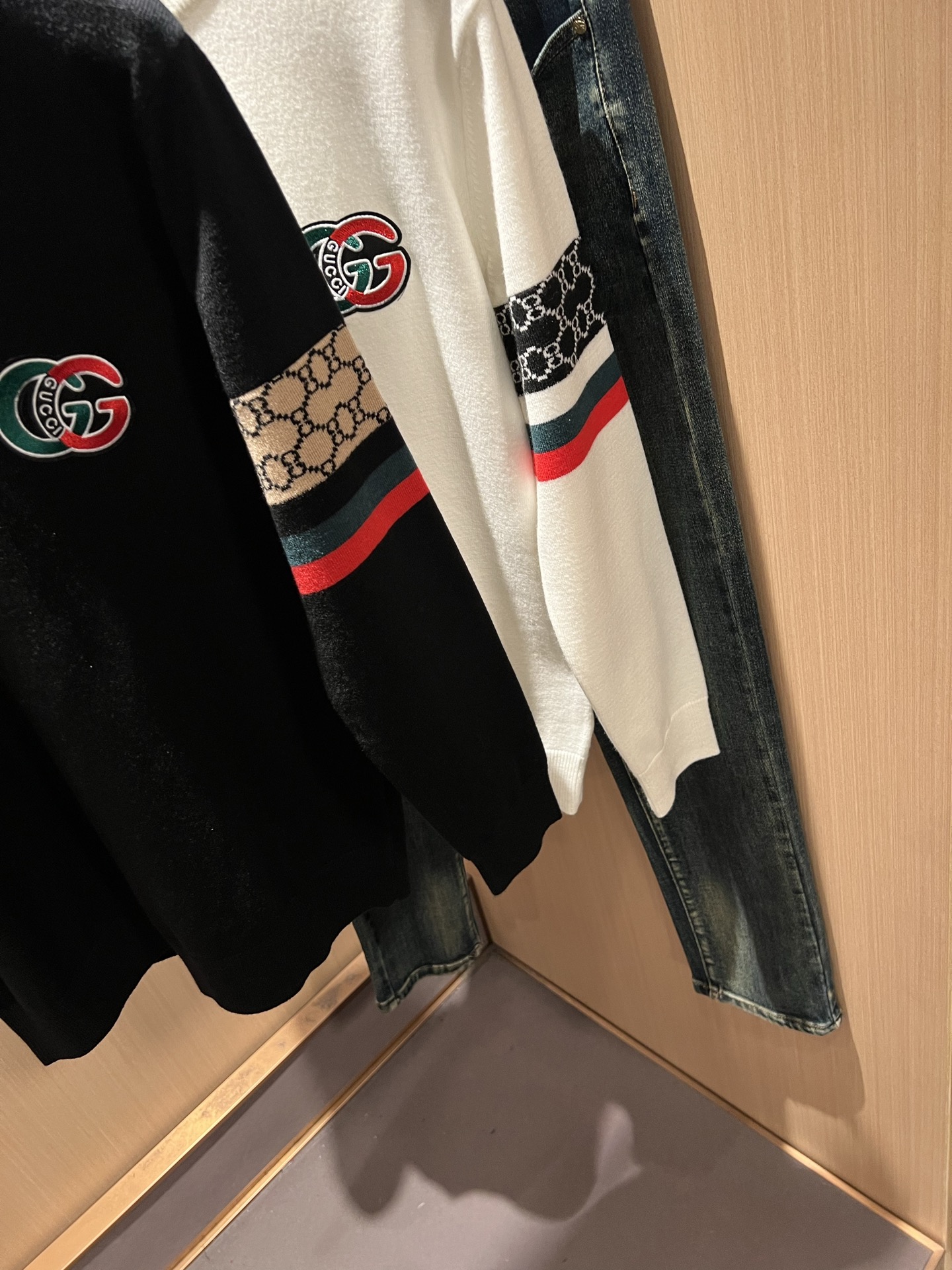 GUC*I 古家 2025秋冬新款男女同款👫 高克重针织羊毛衫，全景钩织GG标识logo图案设计！贸易公