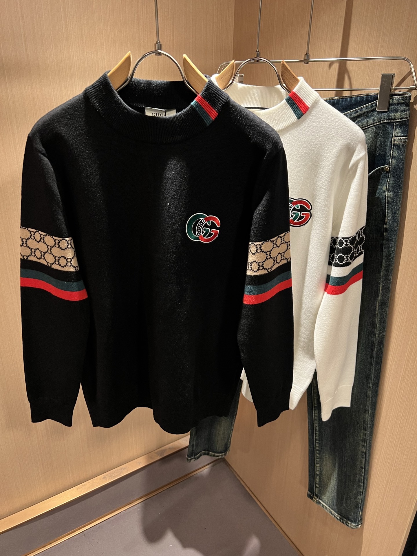GUC*I 古家 2025秋冬新款男女同款👫 高克重针织羊毛衫，全景钩织GG标识logo图案设计！贸易公