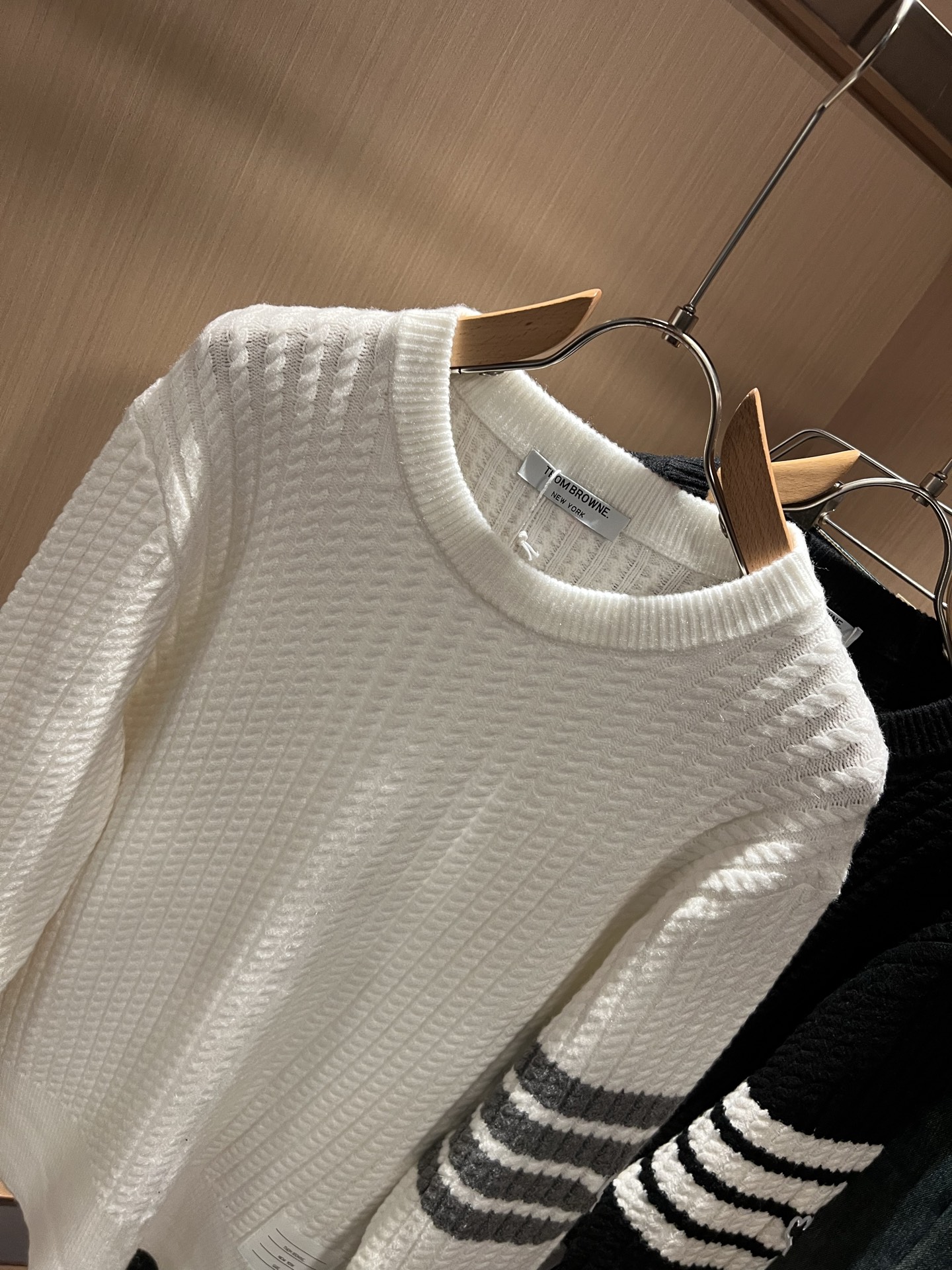 ThomBrow*e汤姆*朗2025秋冬新款男女同款👫针织羊毛衫，今年的专柜新品，男女同款👫超软羊毛面料