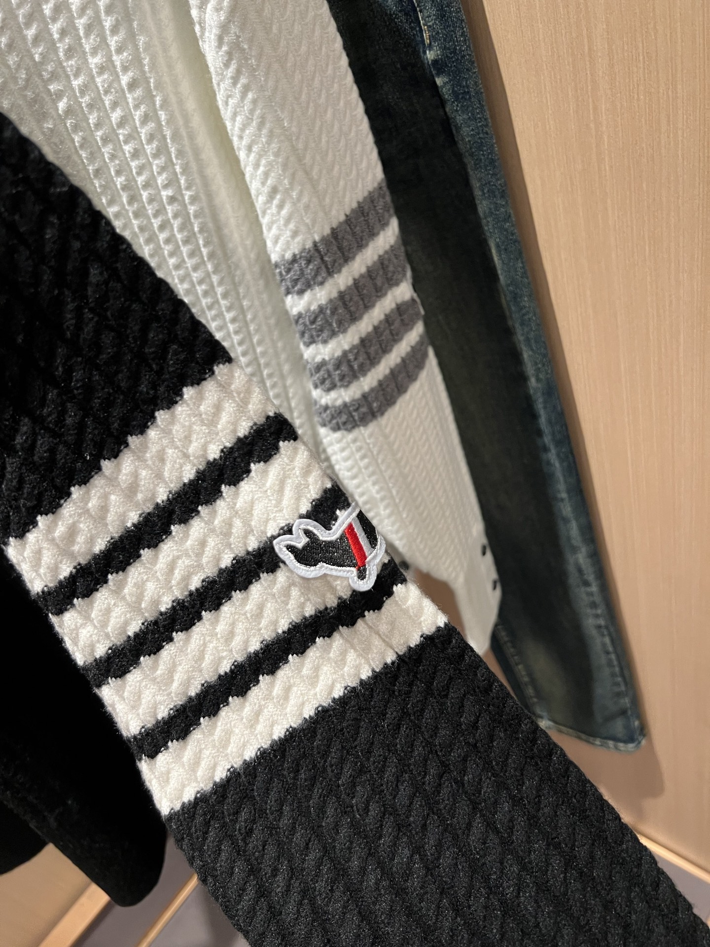 ThomBrow*e汤姆*朗2025秋冬新款男女同款👫针织羊毛衫，今年的专柜新品，男女同款👫超软羊毛面料