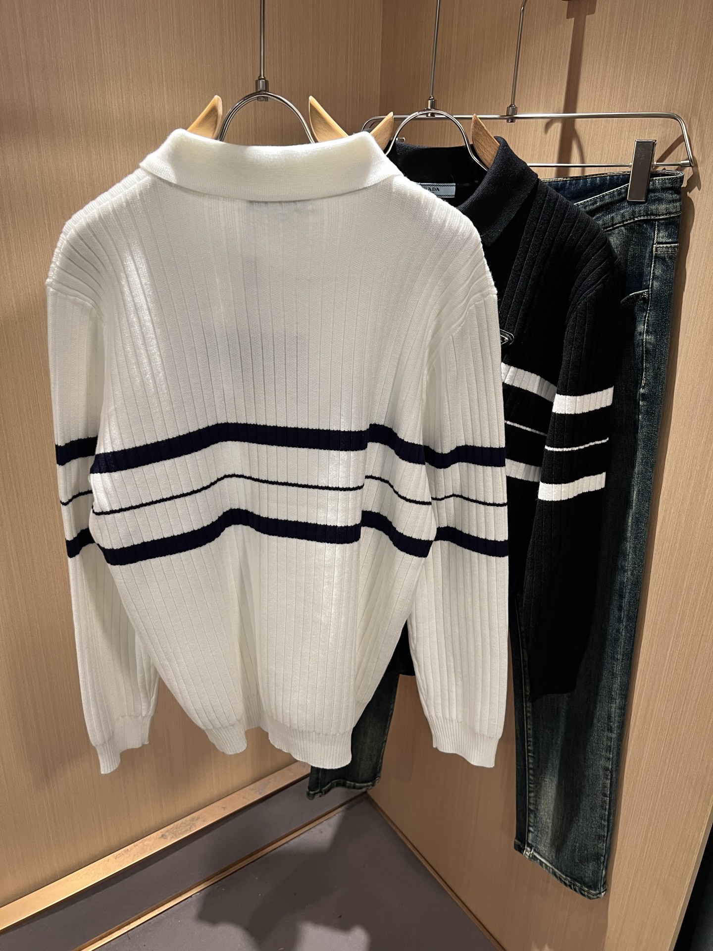 PRAD*A普*达2025秋冬新款男士针织羊毛衫，最新款全网独家首上！！~既经典有时尚百搭，谁不爱啊，将