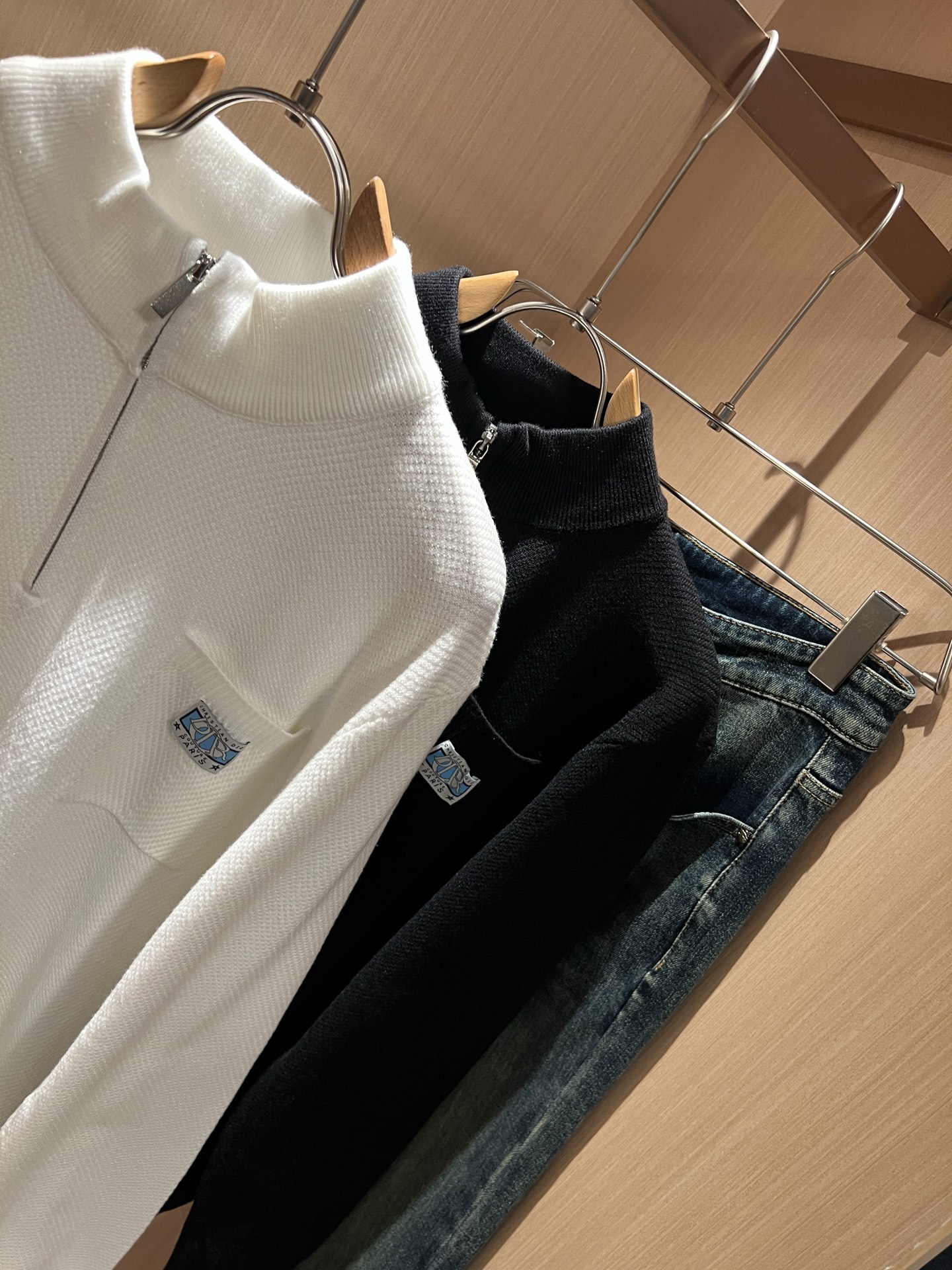 Dio*r迪*奥 2025秋冬男士休闲针织羊毛开衫，最新时尚休闲，贸易公司渠道稀出，同步官网发售，男神女