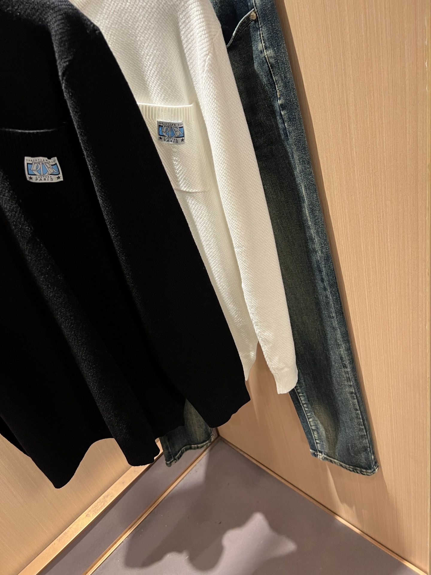 Dio*r迪*奥 2025秋冬男士休闲针织羊毛开衫，最新时尚休闲，贸易公司渠道稀出，同步官网发售，男神女