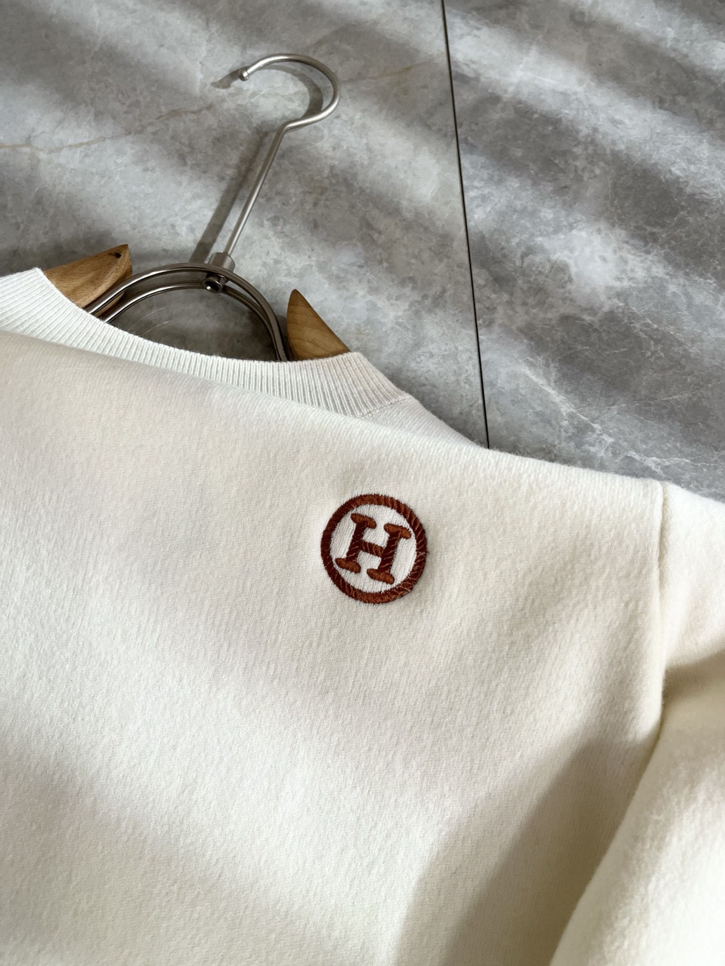 Her*mes爱*仕2025秋冬新款男士针织羊毛衫，全新升级百搭基础款，低调奢华，品格之选！甄选优质精选