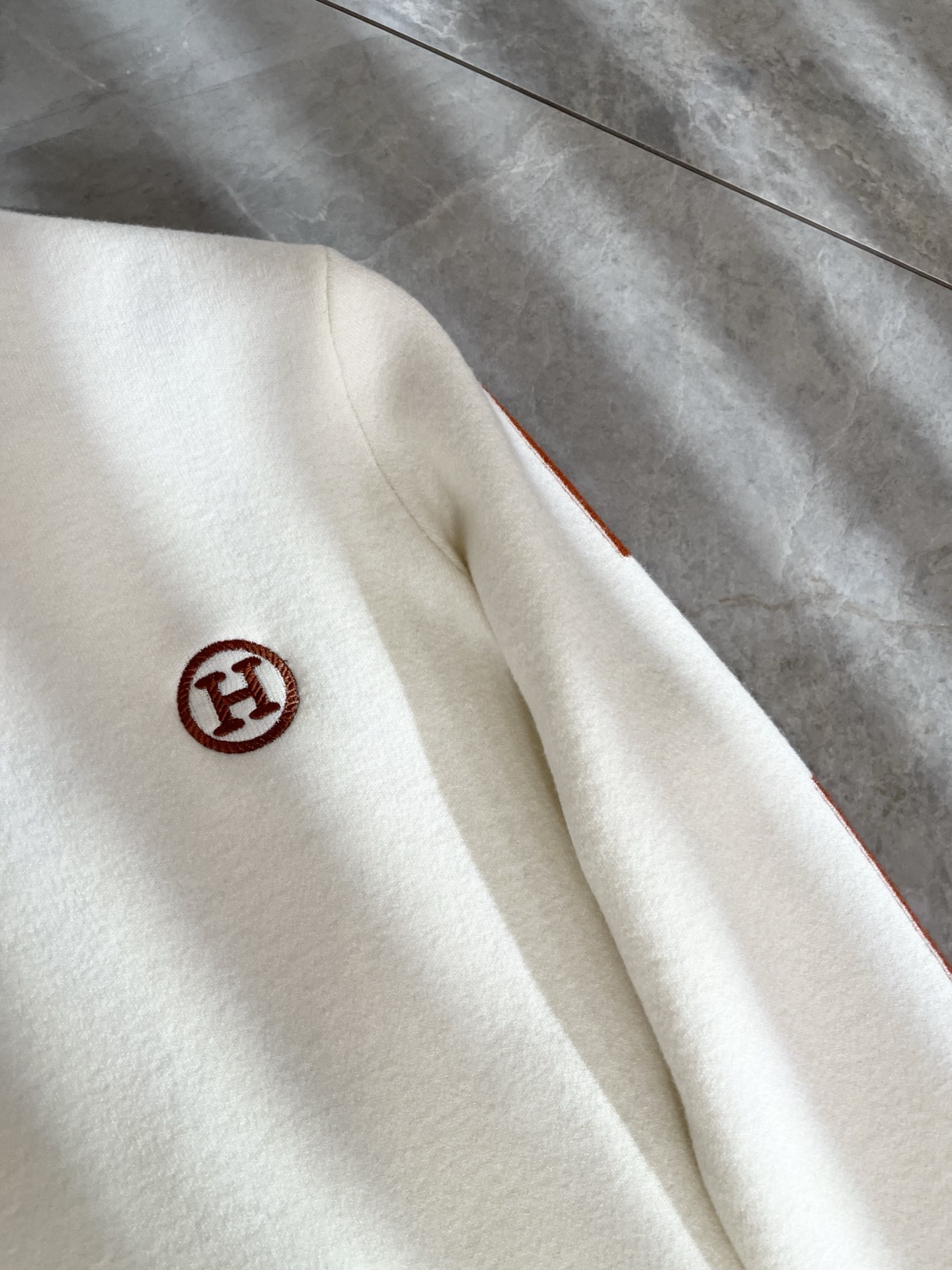 Her*mes爱*仕2025秋冬新款男士针织羊毛衫，全新升级百搭基础款，低调奢华，品格之选！甄选优质精选