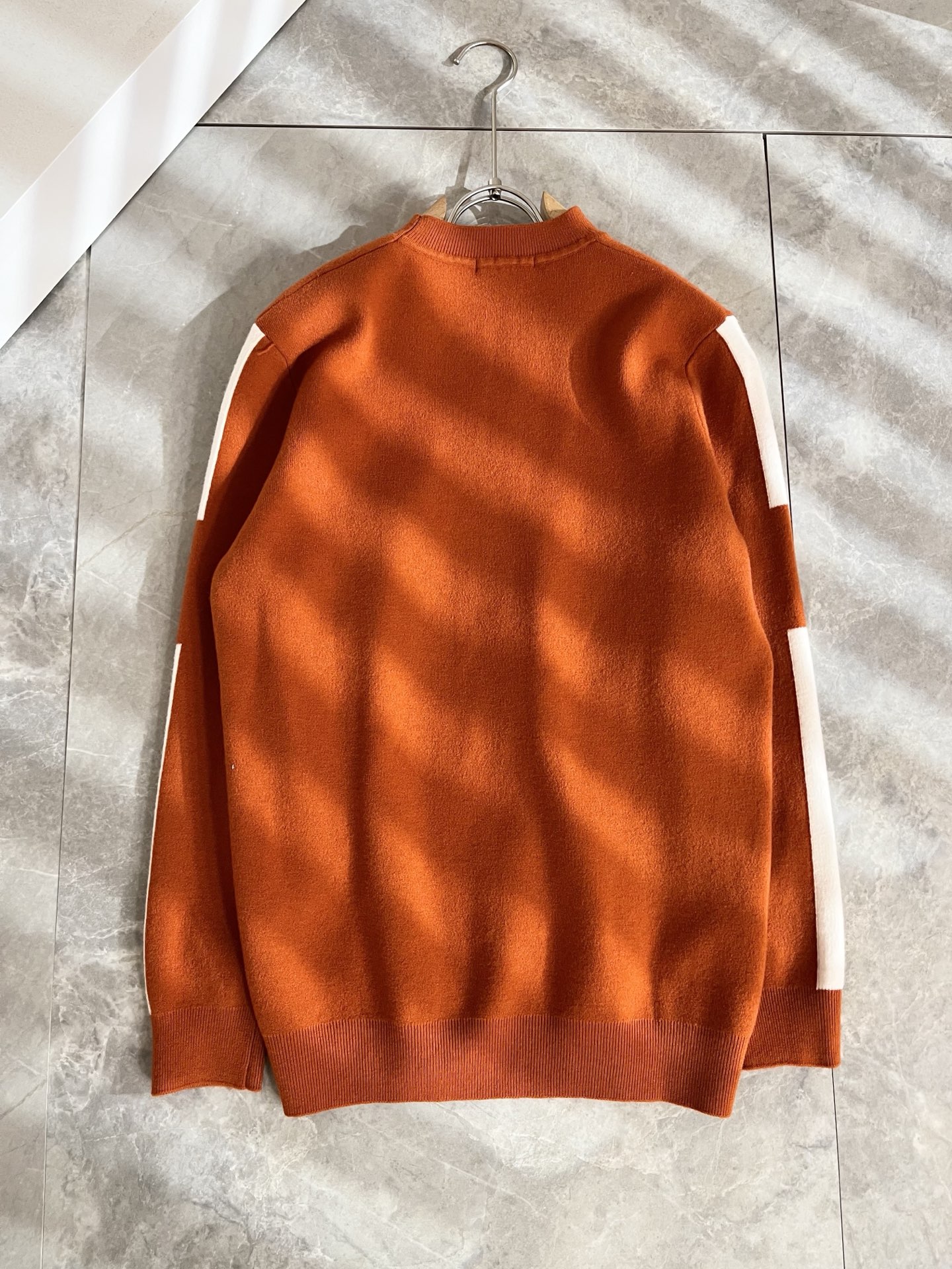 Her*mes爱*仕2025秋冬新款男士针织羊毛衫，全新升级百搭基础款，低调奢华，品格之选！甄选优质精选