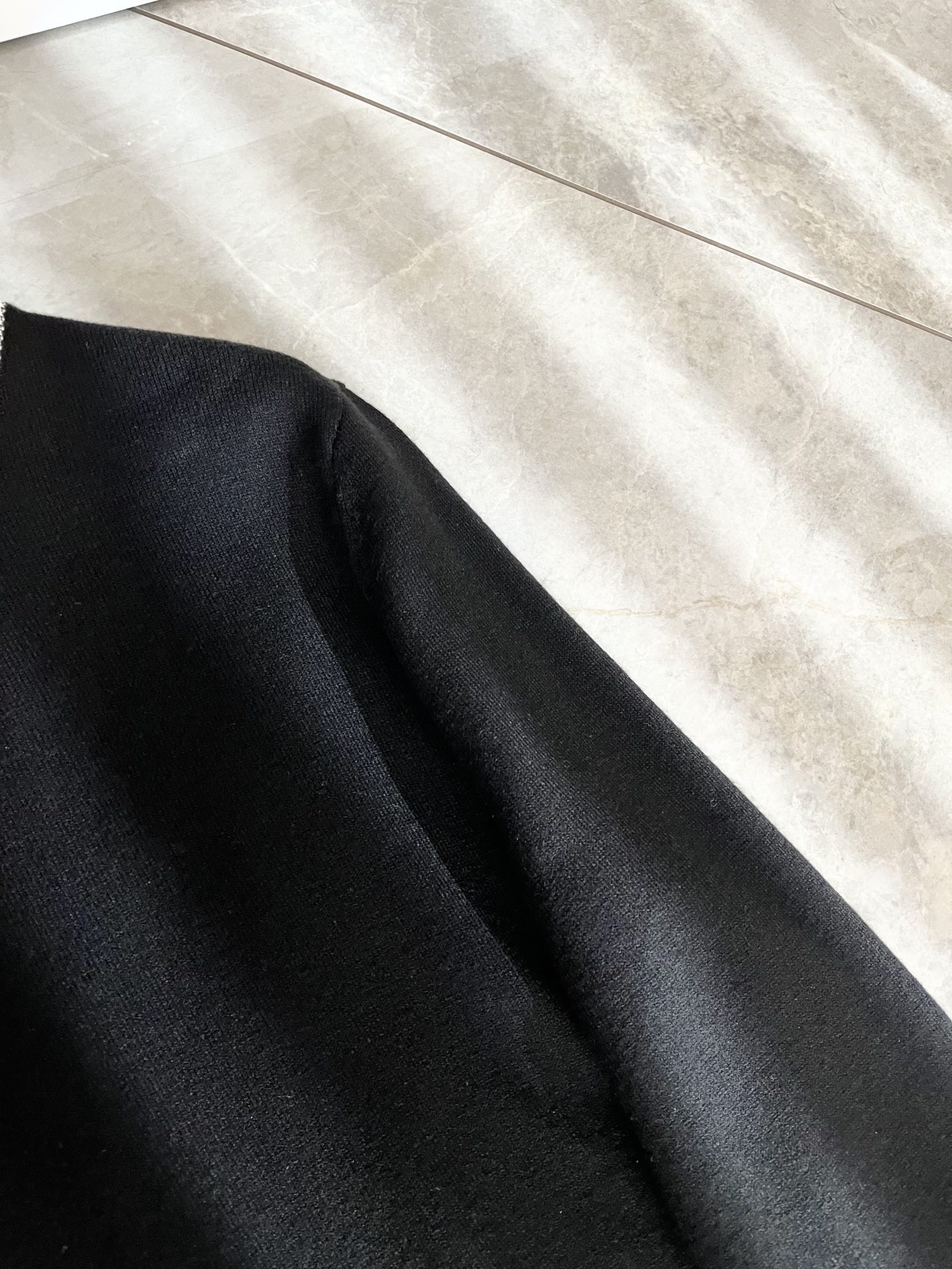 PRAD*A普*达2025秋冬新款男士针织羊毛衫，最新款全网独家首上！！~既经典有时尚百搭，谁不爱啊，将