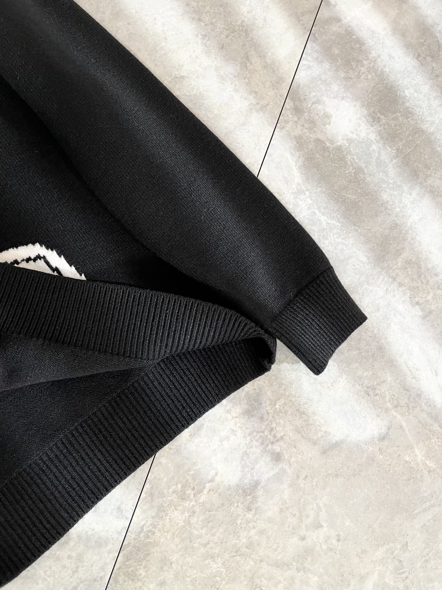 ARCTER*X始*祖鸟 2025秋冬新款男女同款👫针织羊毛衫，户外品牌可能大家第一想到的就是加拿大鹅、