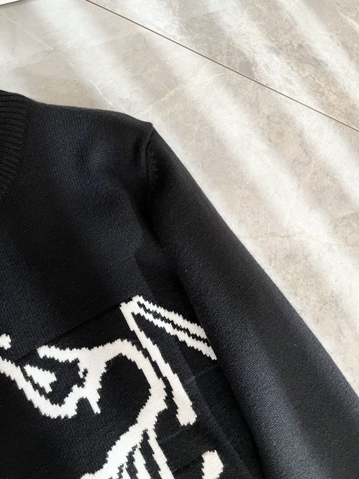 ARCTER*X始*祖鸟 2025秋冬新款男女同款👫针织羊毛衫，户外品牌可能大家第一想到的就是加拿大鹅、