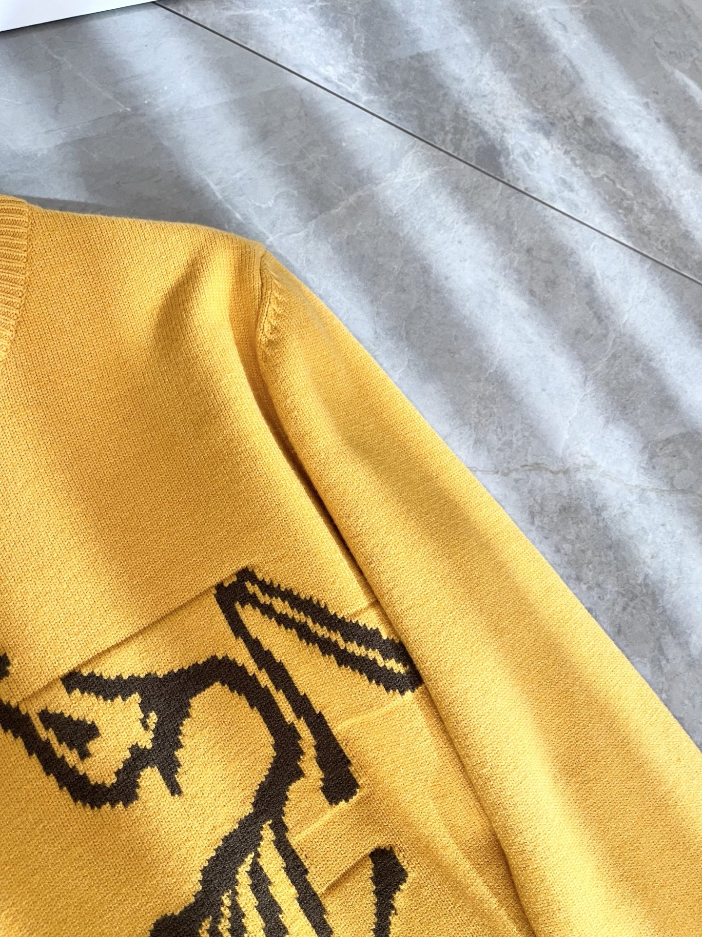 ARCTER*X始*祖鸟 2025秋冬新款男女同款👫针织羊毛衫，户外品牌可能大家第一想到的就是加拿大鹅、