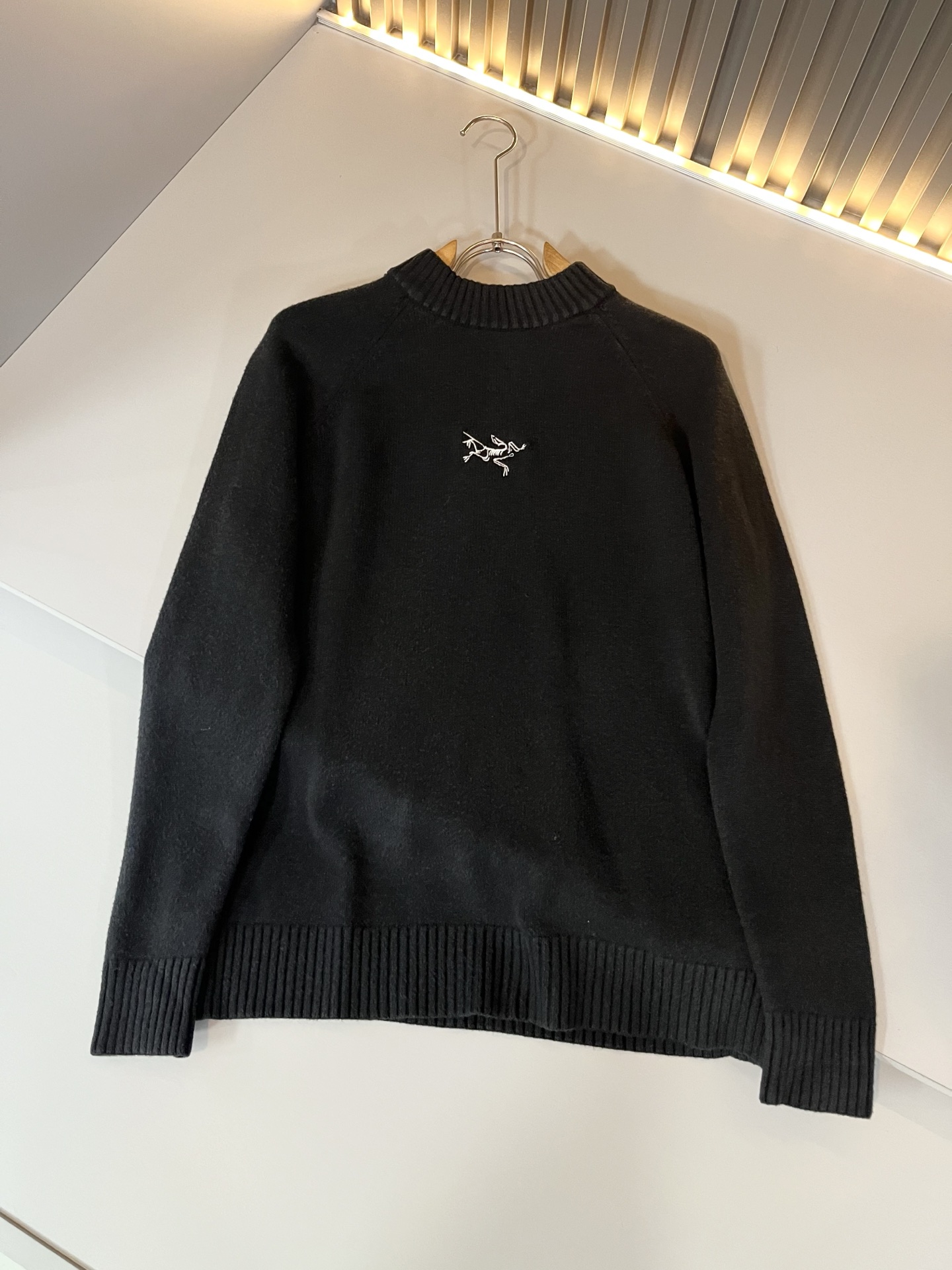 ARCTER*X始*祖鸟 2025秋冬新款男女同款👫针织羊毛衫，户外品牌可能大家第一想到的就是加拿大鹅、