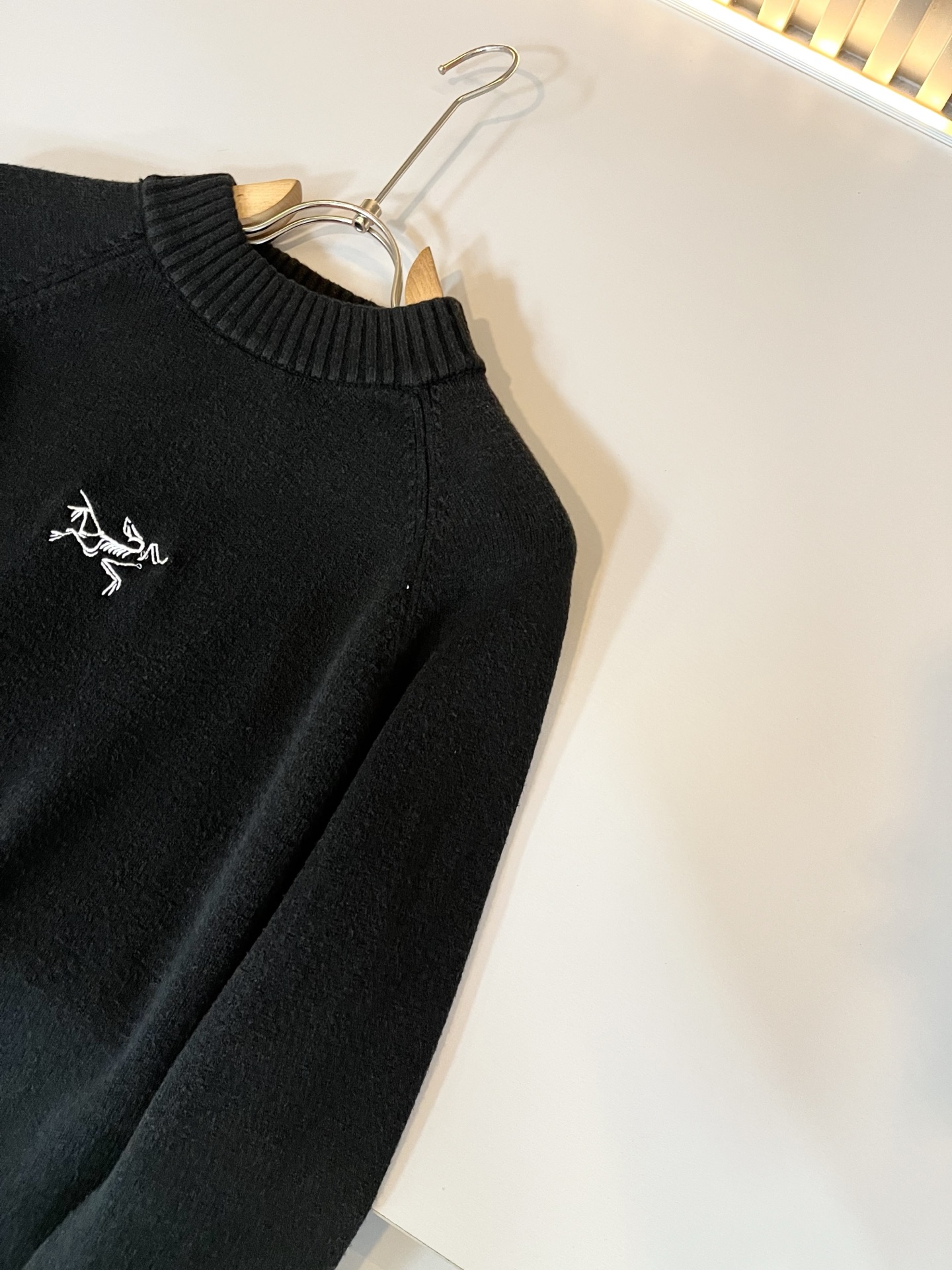 ARCTER*X始*祖鸟 2025秋冬新款男女同款👫针织羊毛衫，户外品牌可能大家第一想到的就是加拿大鹅、