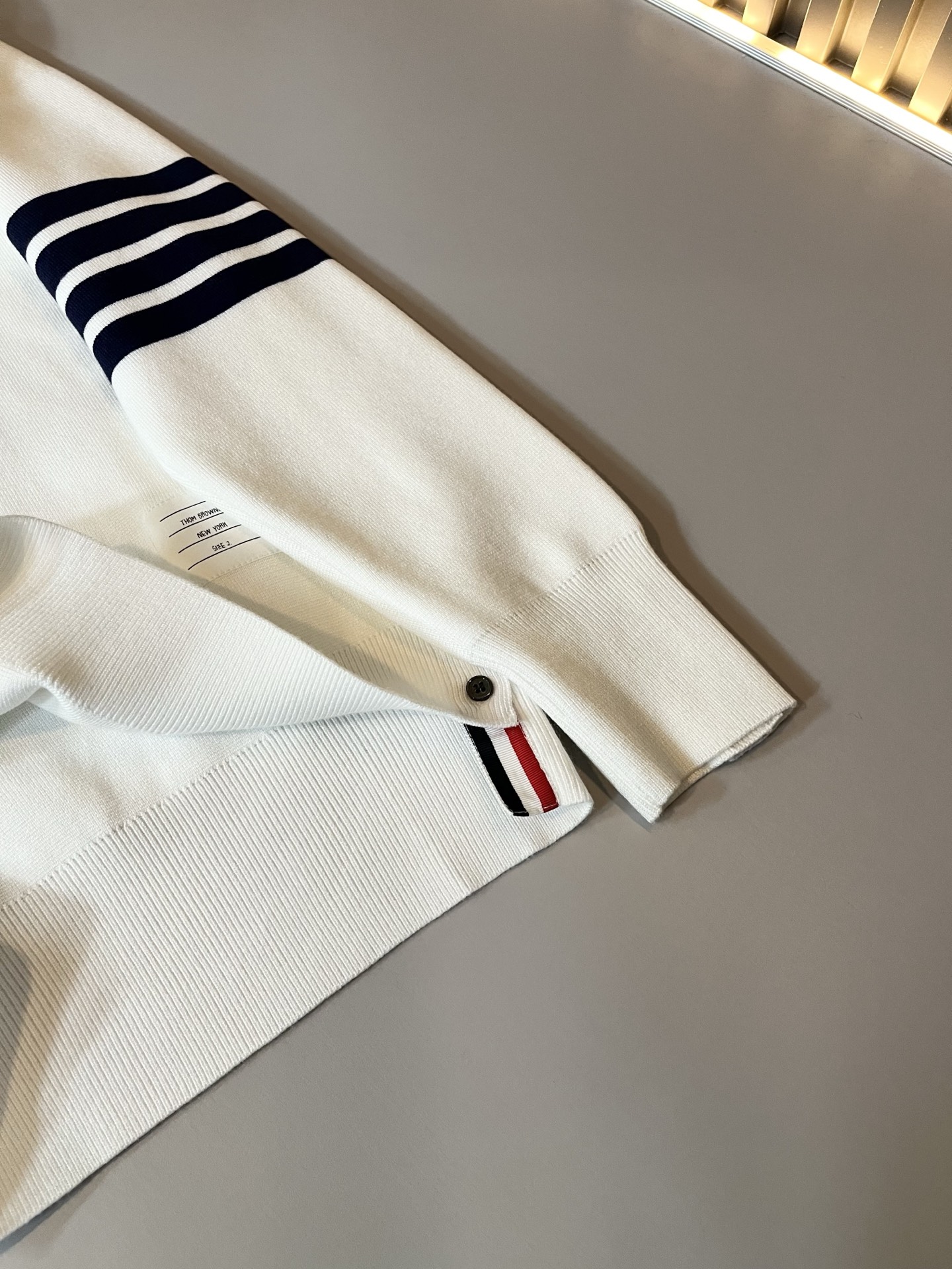 ThomBrow*e汤姆*朗2025秋冬新款男女同款👫针织羊毛衫，今年的专柜新品，男女同款👫超软羊毛面料