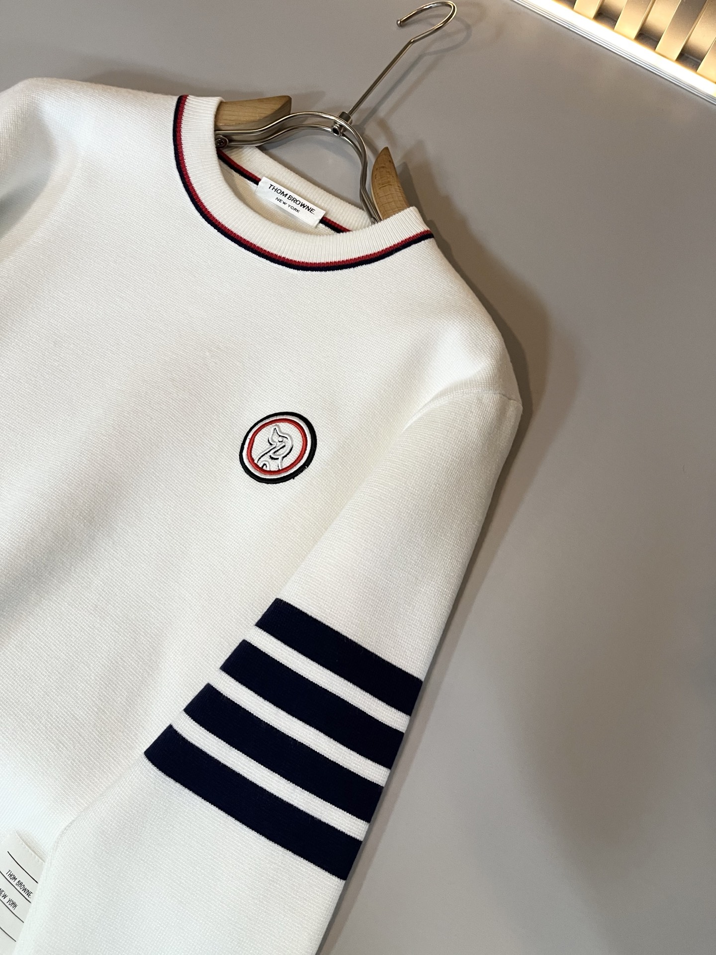 ThomBrow*e汤姆*朗2025秋冬新款男女同款👫针织羊毛衫，今年的专柜新品，男女同款👫超软羊毛面料