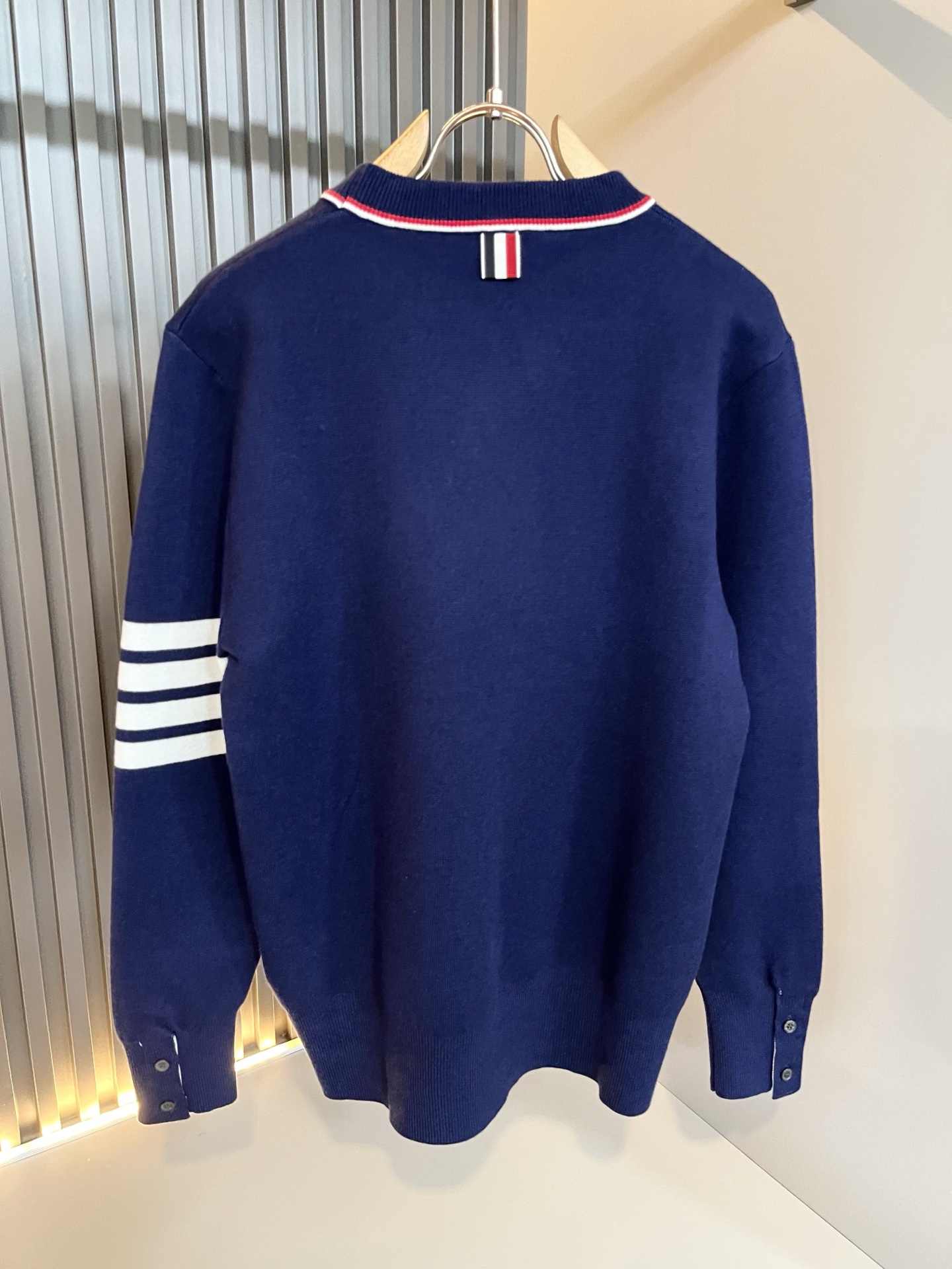 ThomBrow*e汤姆*朗2025秋冬新款男女同款👫针织羊毛衫，今年的专柜新品，男女同款👫超软羊毛面料