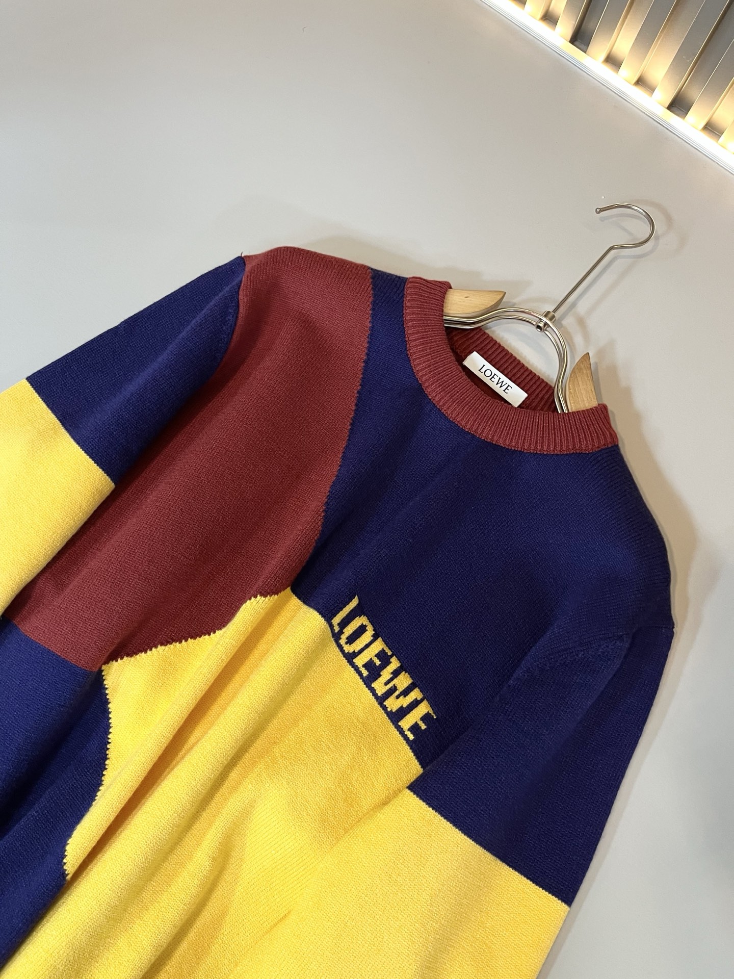 LO*WE/罗*威2025秋冬新款男女同款👫针织羊毛衫，贸易公司渠道货，2025年最新品，官柜同步售卖，