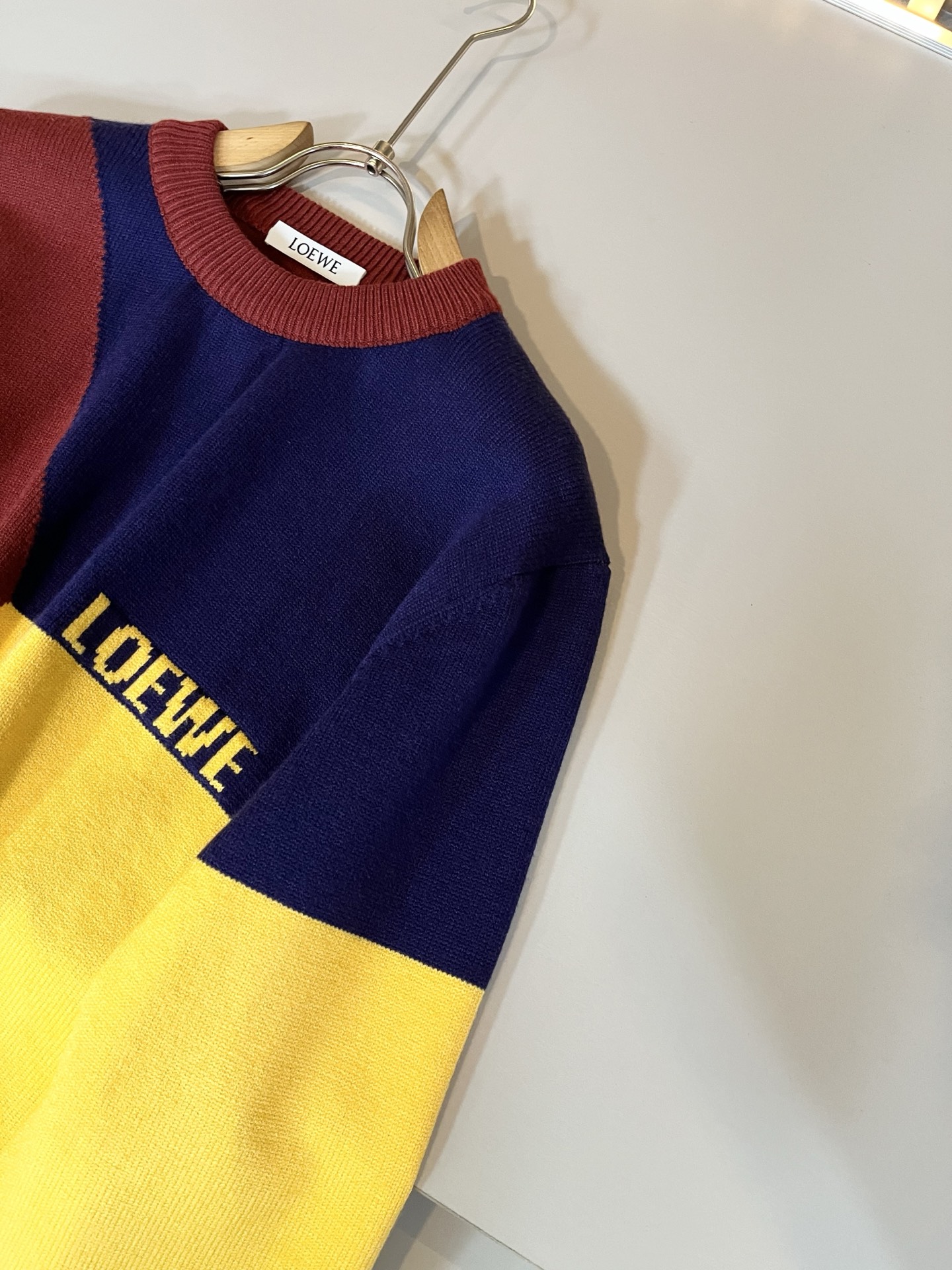 LO*WE/罗*威2025秋冬新款男女同款👫针织羊毛衫，贸易公司渠道货，2025年最新品，官柜同步售卖，