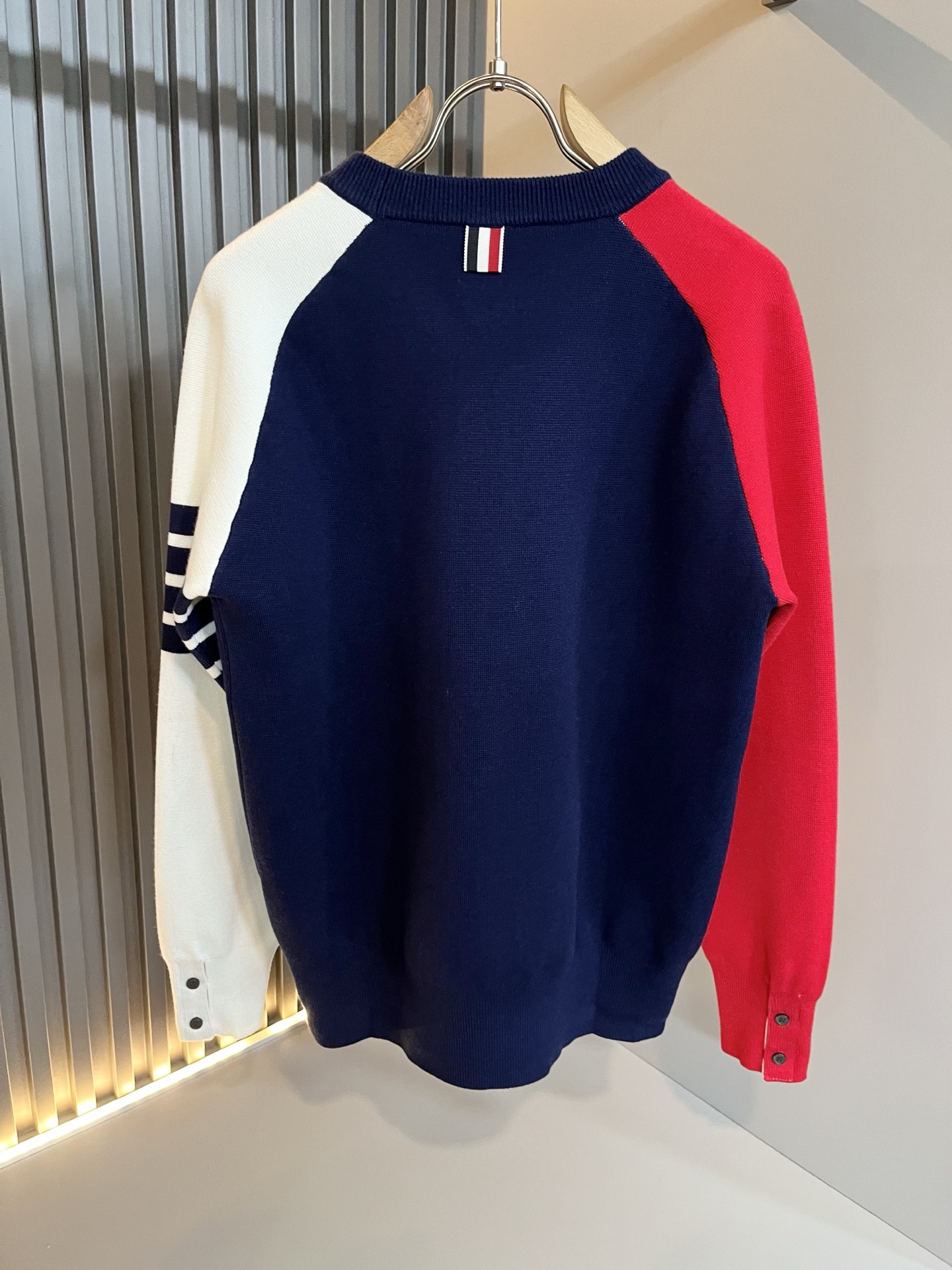 ThomBrow*e汤姆*朗2025秋冬新款男女同款👫针织羊毛衫，今年的专柜新品，男女同款👫超软羊毛面料