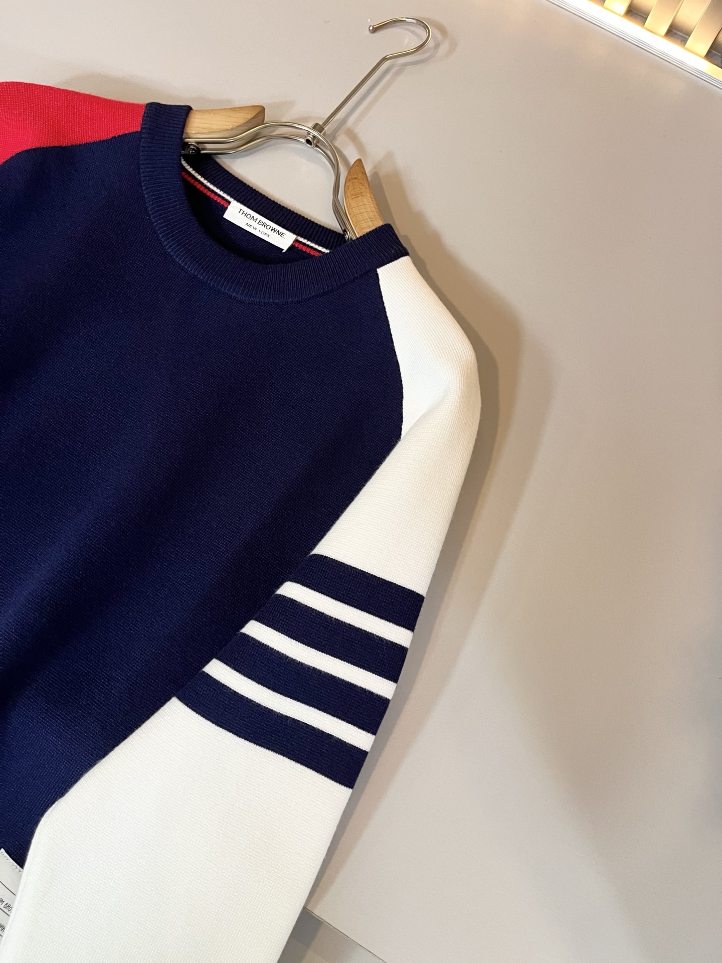 ThomBrow*e汤姆*朗2025秋冬新款男女同款👫针织羊毛衫，今年的专柜新品，男女同款👫超软羊毛面料