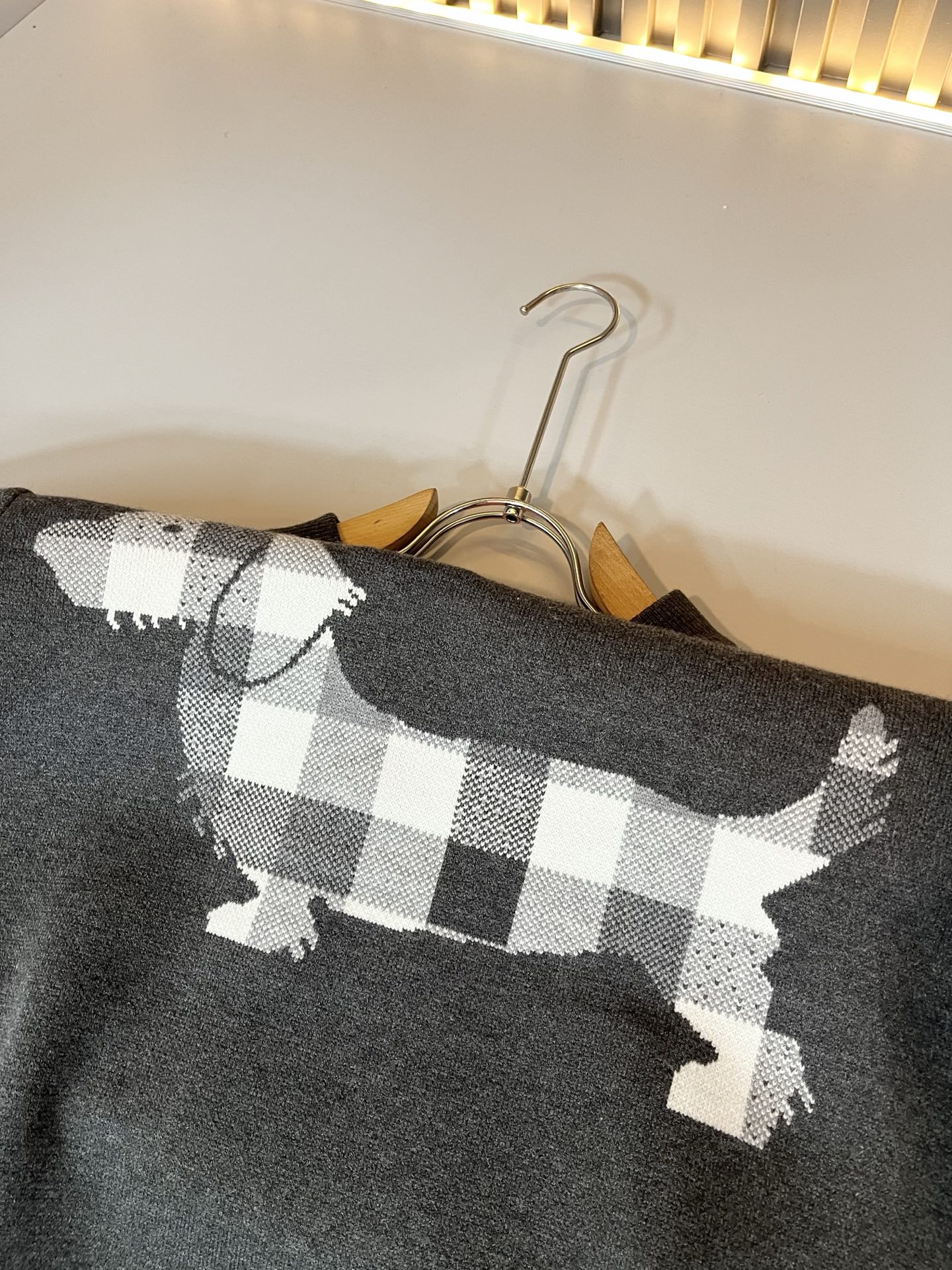 ThomBrow*e汤姆*朗2025秋冬新款男女同款👫针织羊毛衫，今年的专柜新品，男女同款👫超软羊毛面料