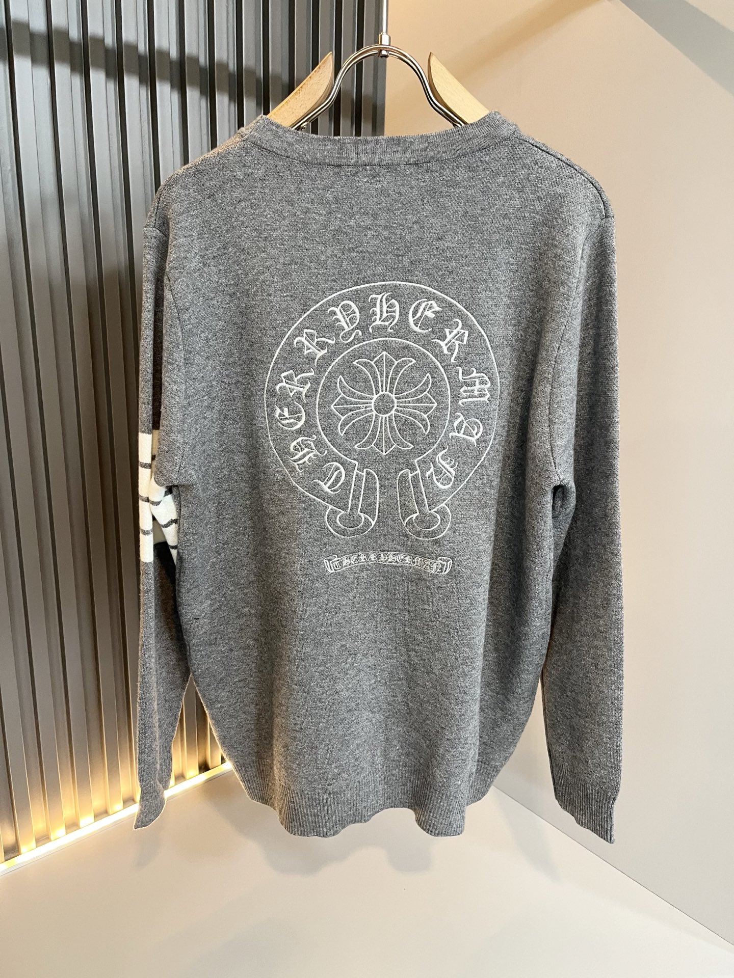 Chrome hear*s克*心 2025秋冬新款男女同款👫针织羊毛开衫，一款让你从心底认可秋冬必备羊毛