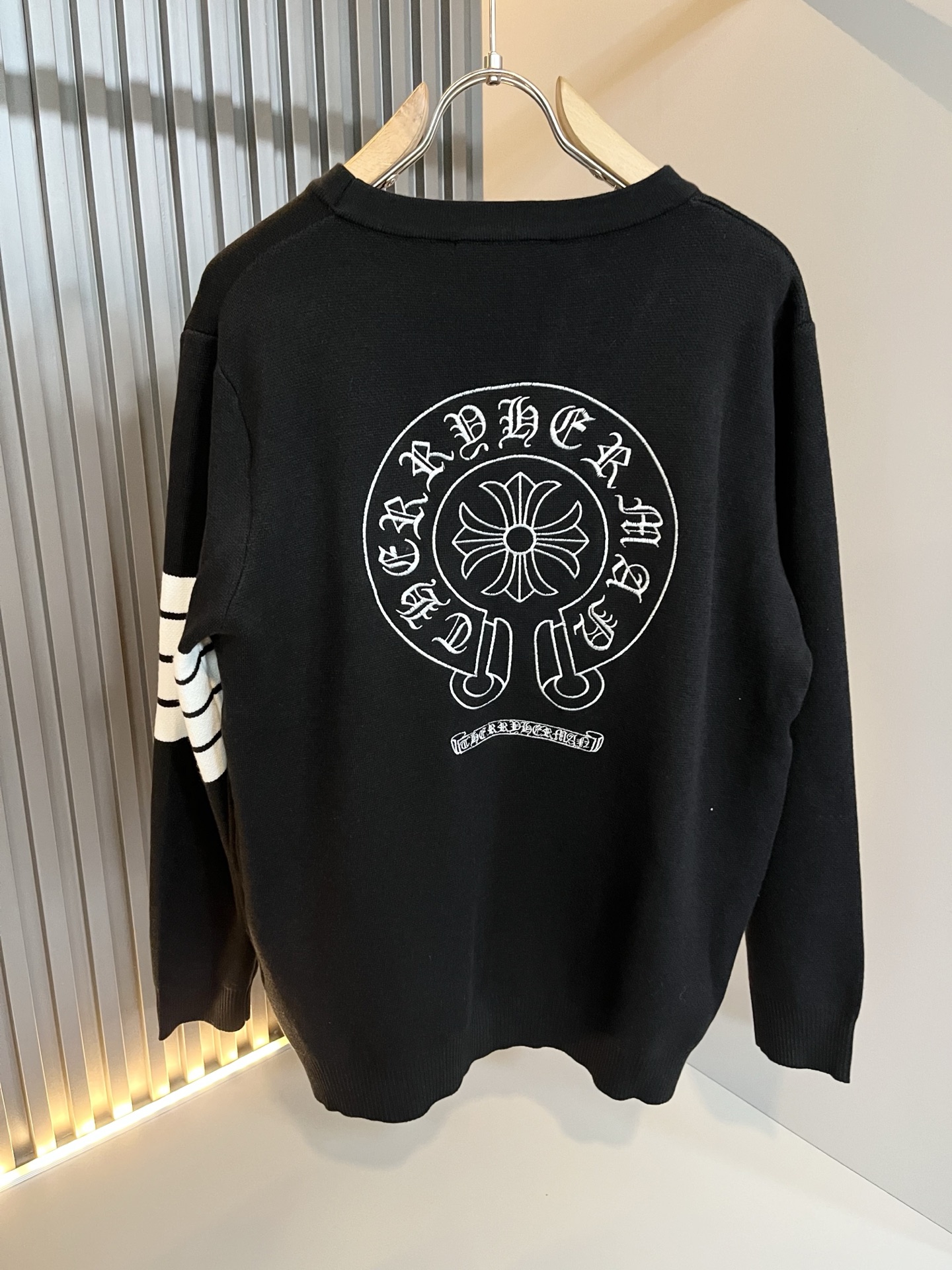 Chrome hear*s克*心 2025秋冬新款男女同款👫针织羊毛开衫，一款让你从心底认可秋冬必备羊毛