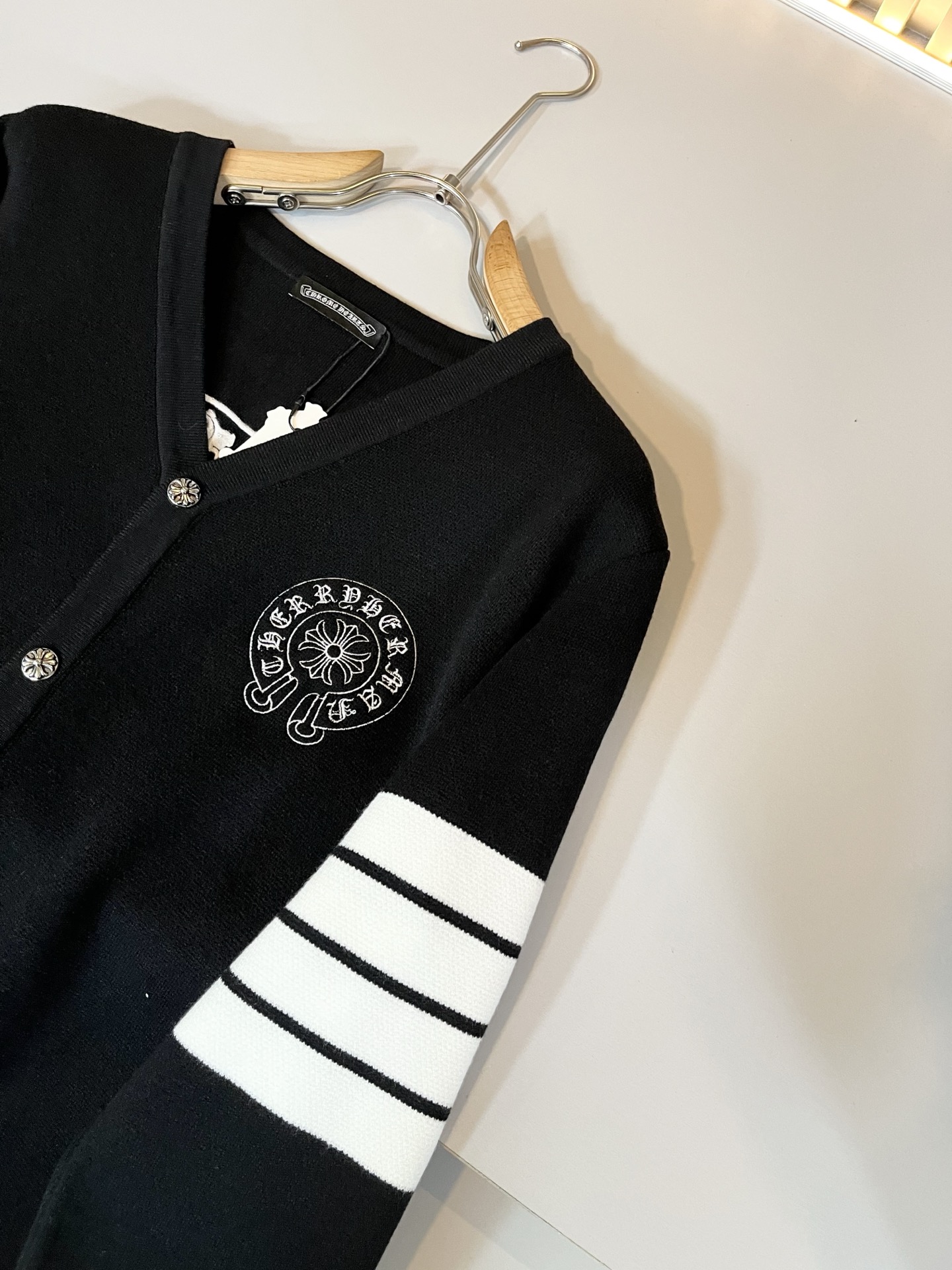 Chrome hear*s克*心 2025秋冬新款男女同款👫针织羊毛开衫，一款让你从心底认可秋冬必备羊毛