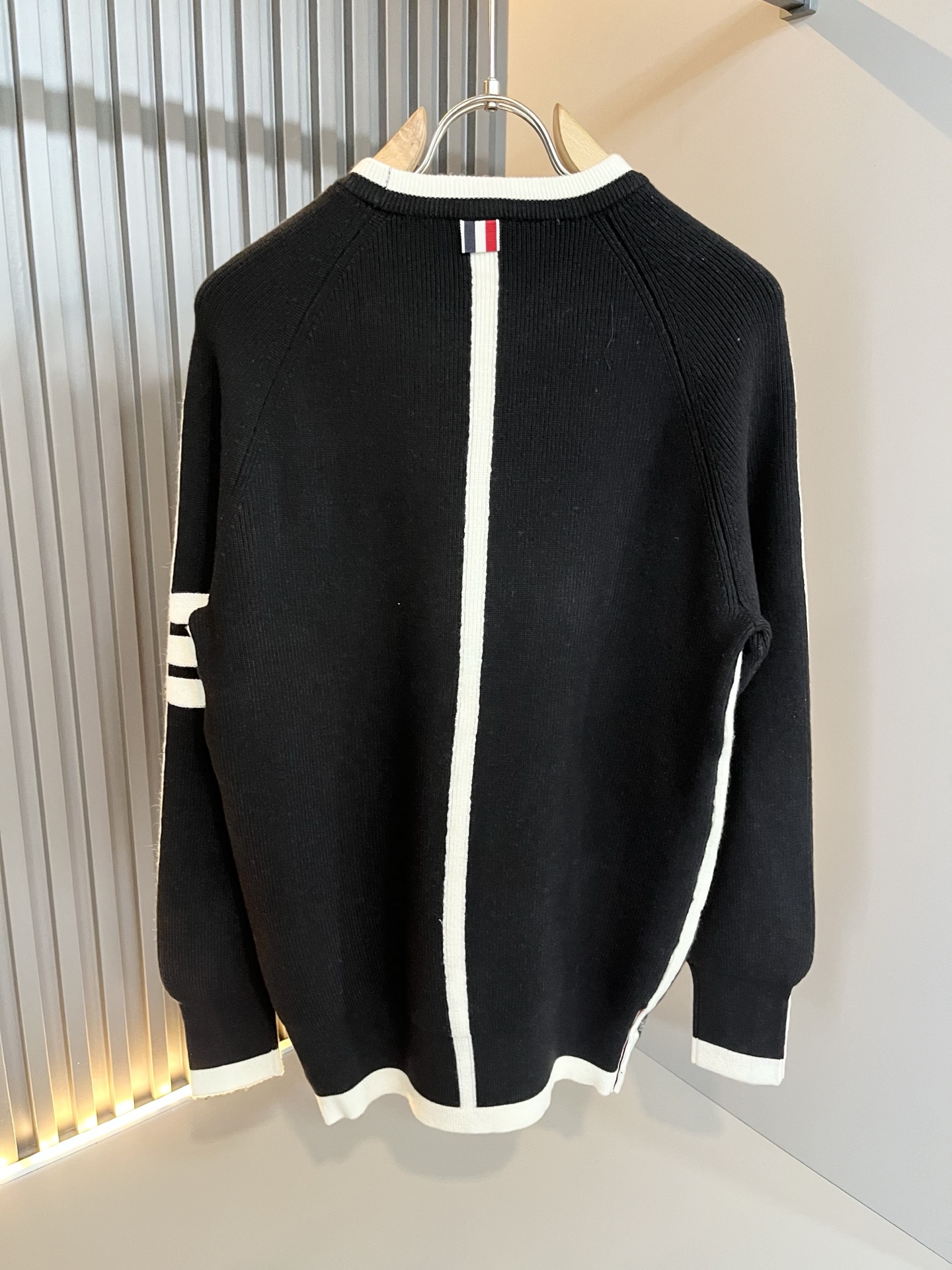 ThomBrow*e汤姆*朗2025秋冬新款男女同款👫针织羊毛衫，今年的专柜新品，男女同款👫超软羊毛面料