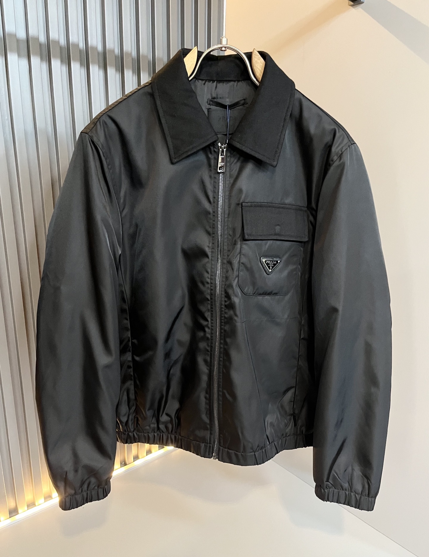 PRAD*A普*达2025秋冬休闲夹克外套，最新时尚休闲拉链夹克，时尚夹克外套!贸易公司渠道稀出，同步官