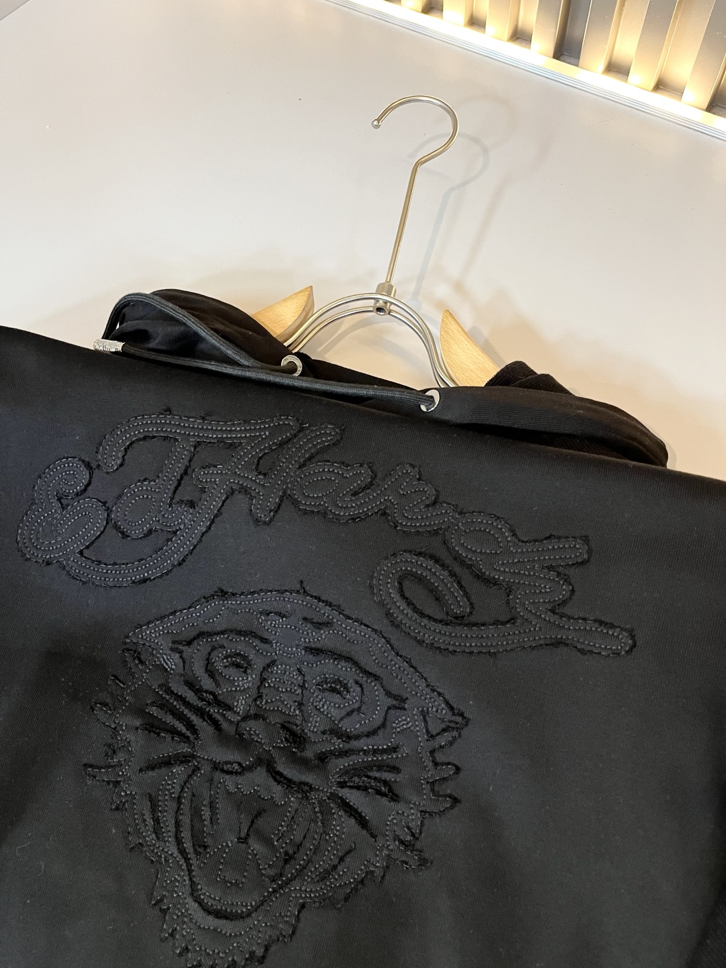 KENZ*高田*三2025秋冬新品男女同款👫卫衣，工艺“传承经典著作改良后的新品更加的具有立体感官，设计