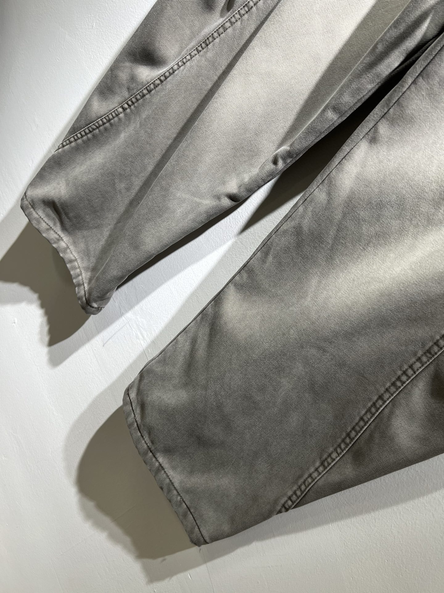 ARCTER*X始*祖鸟 2025秋冬新款休闲运动风格牛仔休闲裤，户外品牌可能大家第一想到的就是加拿大鹅