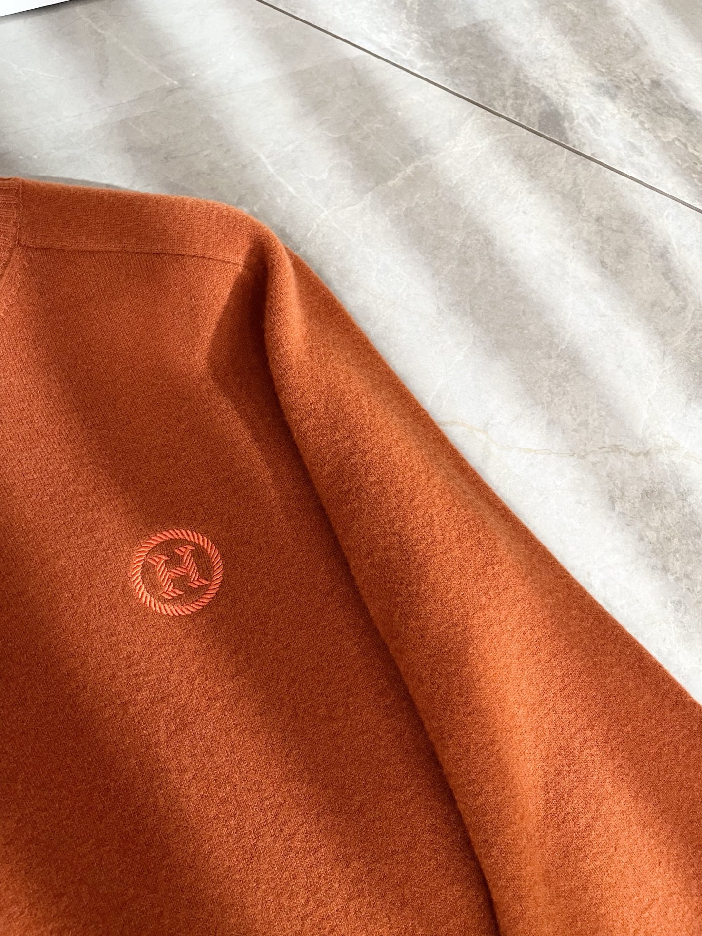 Her*mes爱*仕2025秋冬新款男士针织羊毛衫，全新升级百搭基础款，低调奢华，品格之选！甄选优质精选