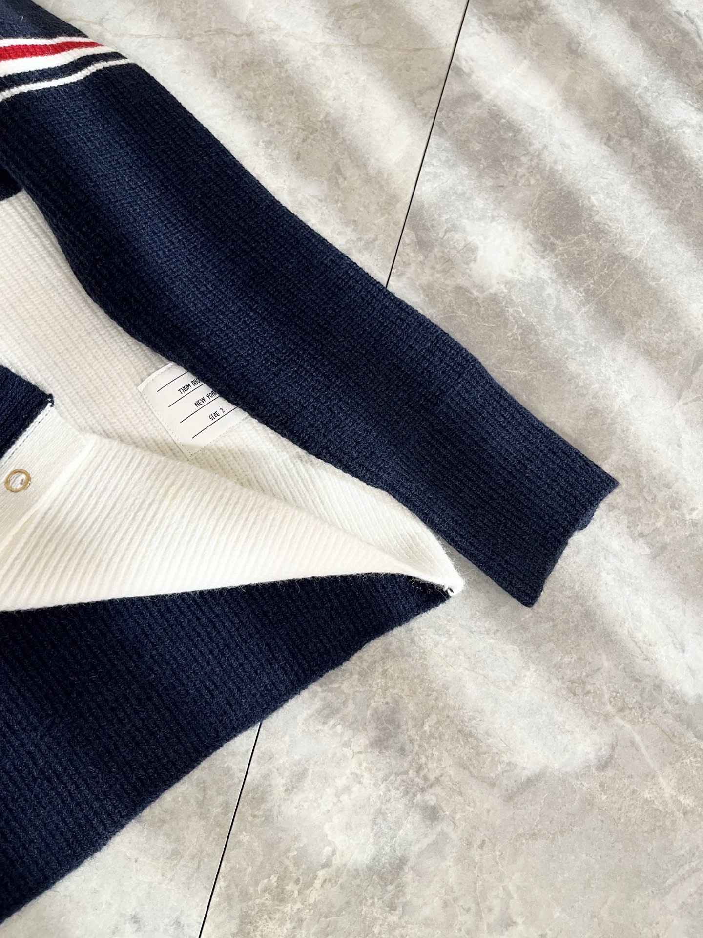 ThomBrow*e汤姆*朗2025秋冬新款男女同款👫针织羊毛衫，今年的专柜新品，男女同款👫超软羊毛面料