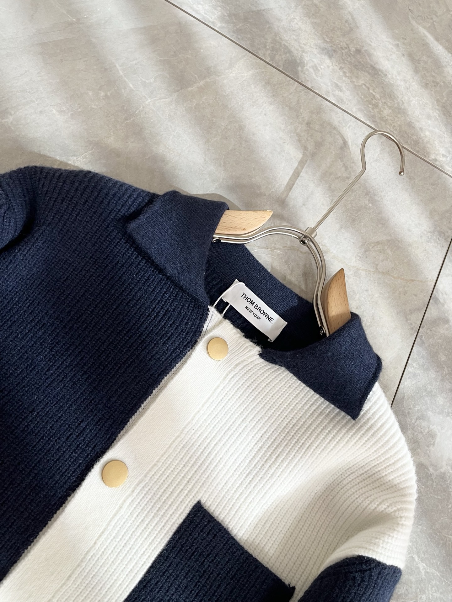 ThomBrow*e汤姆*朗2025秋冬新款男女同款👫针织羊毛衫，今年的专柜新品，男女同款👫超软羊毛面料