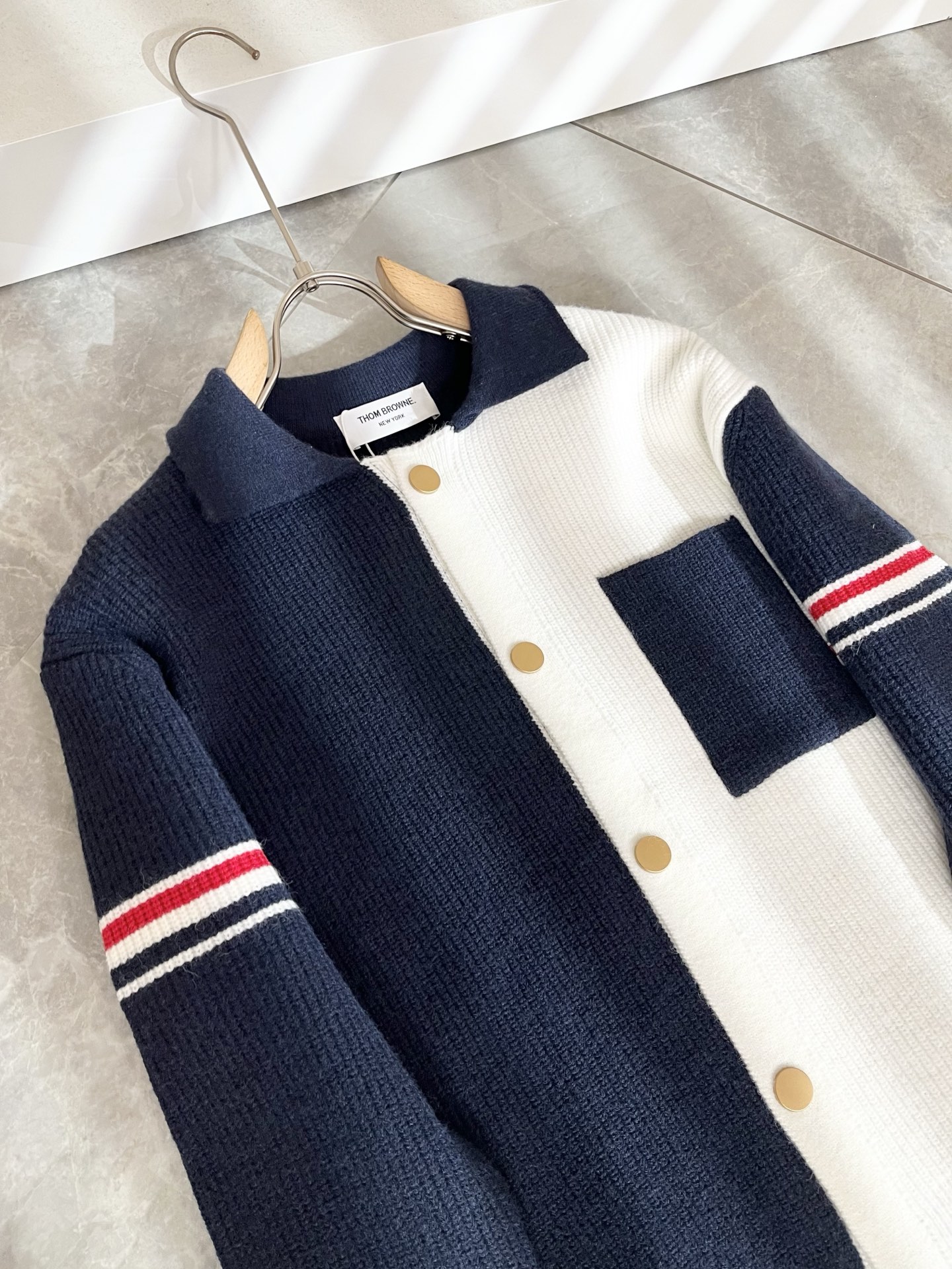 ThomBrow*e汤姆*朗2025秋冬新款男女同款👫针织羊毛衫，今年的专柜新品，男女同款👫超软羊毛面料