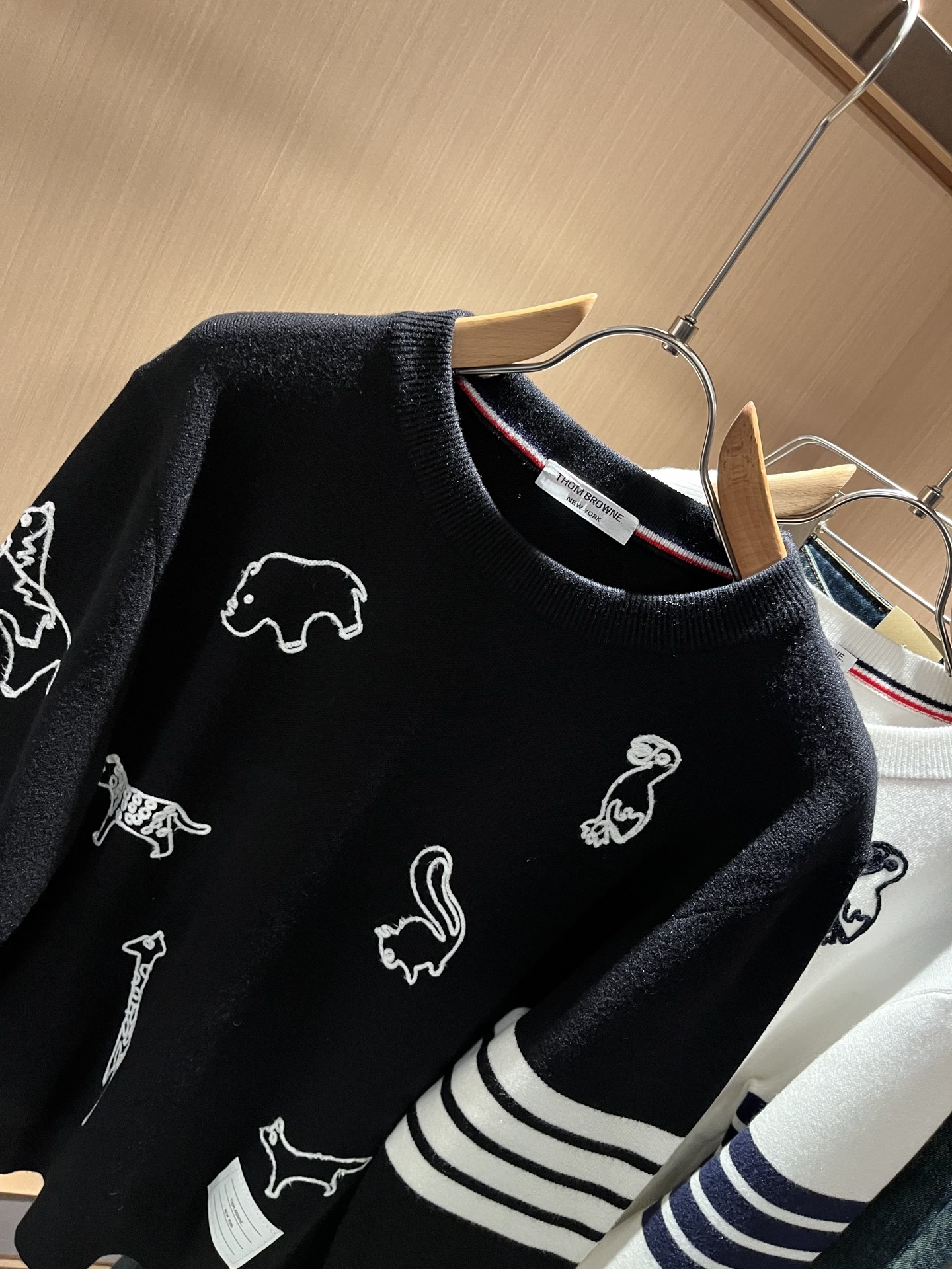 ThomBrow*e汤姆*朗2025秋冬新款男女同款👫针织羊毛衫，今年的专柜新品，男女同款👫超软羊毛面料