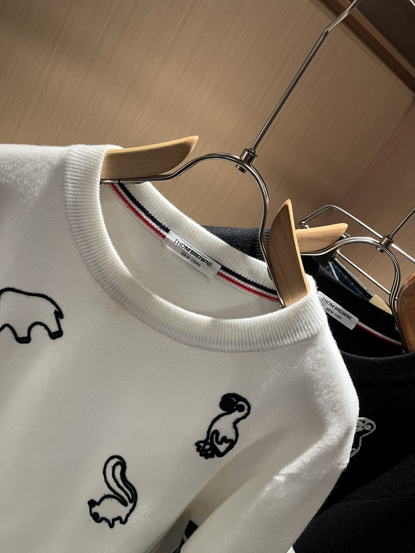 ThomBrow*e汤姆*朗2025秋冬新款男女同款👫针织羊毛衫，今年的专柜新品，男女同款👫超软羊毛面料